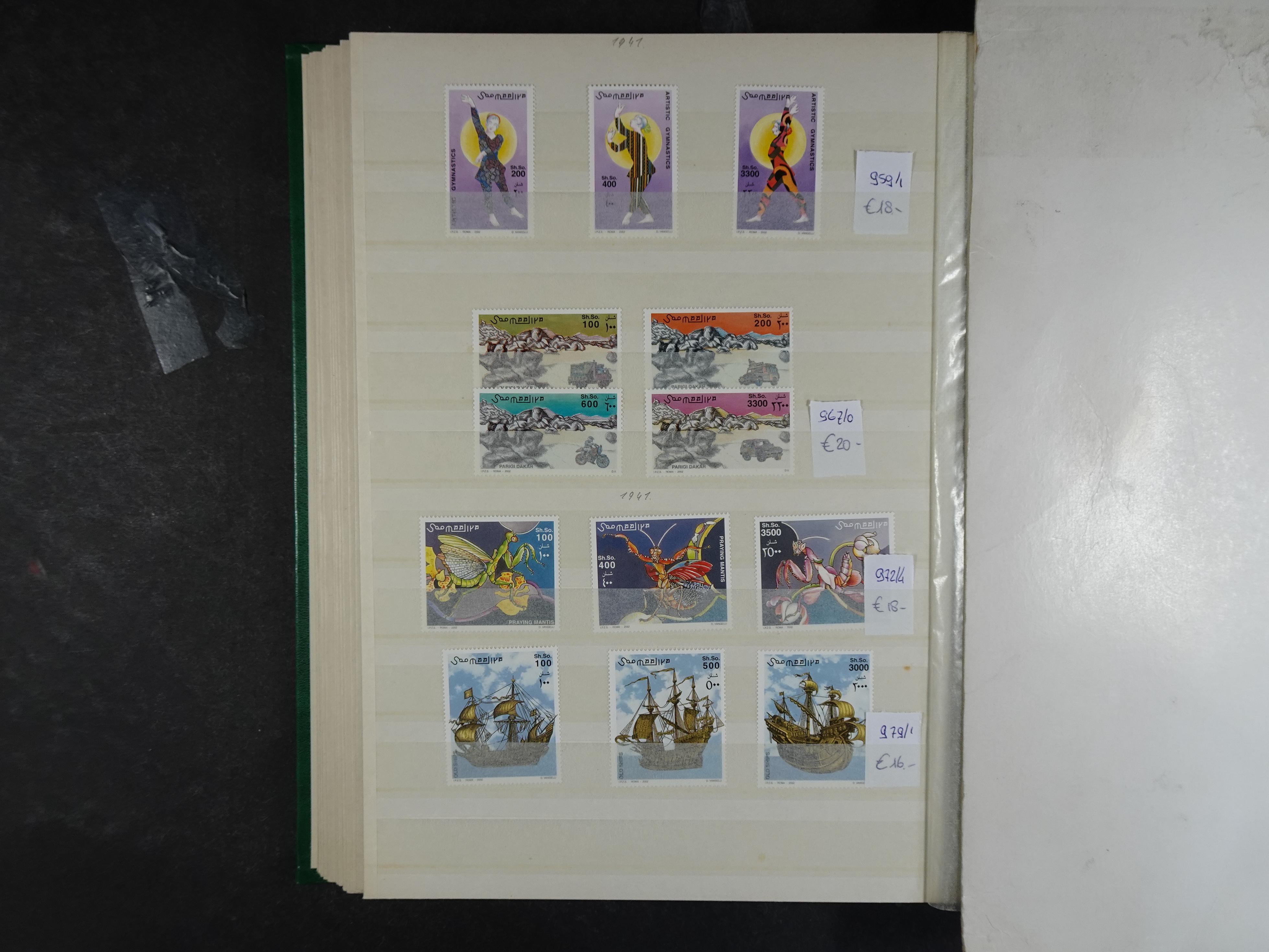 Mooie collectie veel motief. 
Hoge cat waarde. 28