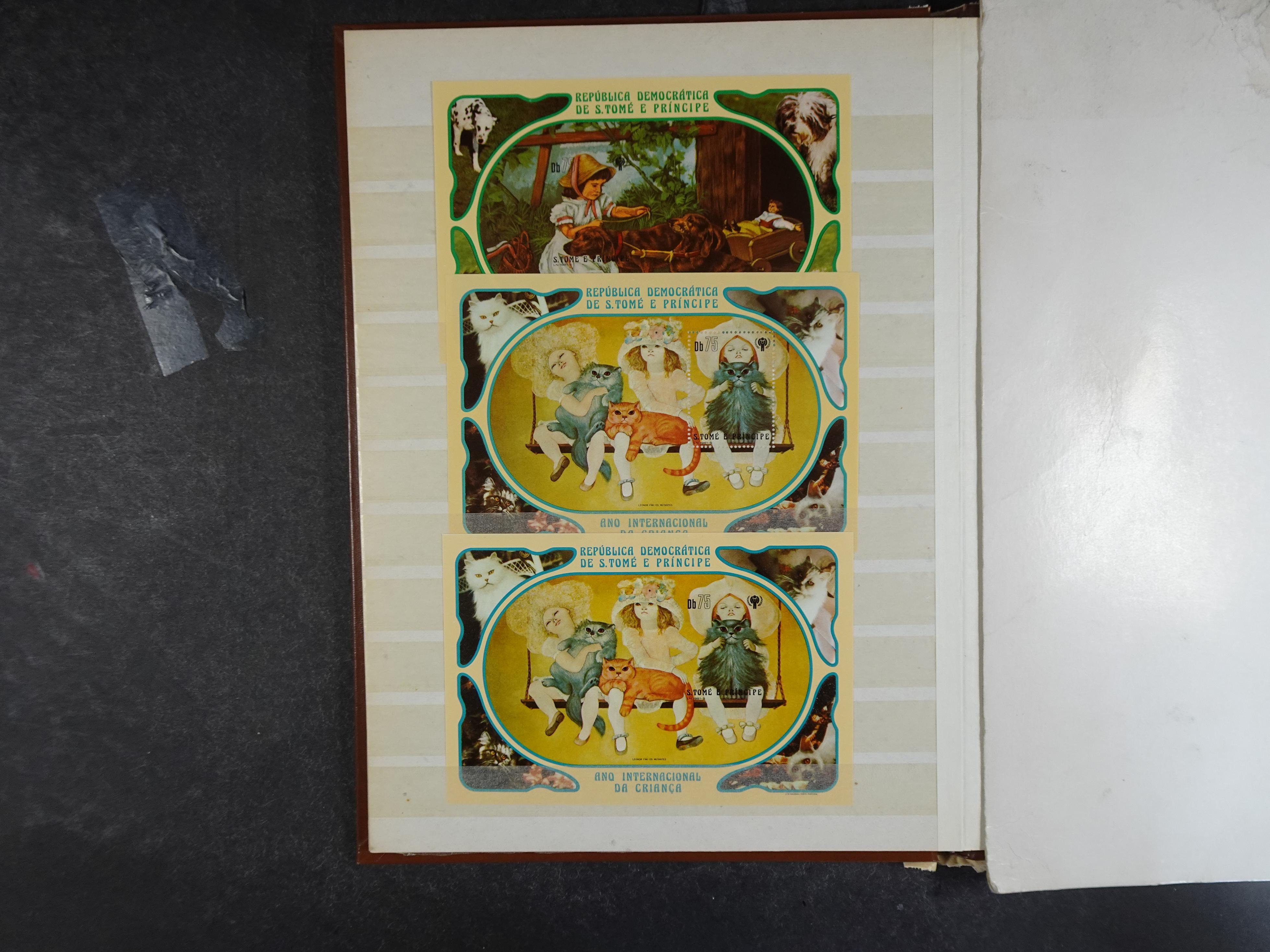 Mooie verzameling met ongetand.
Veel motief. 10