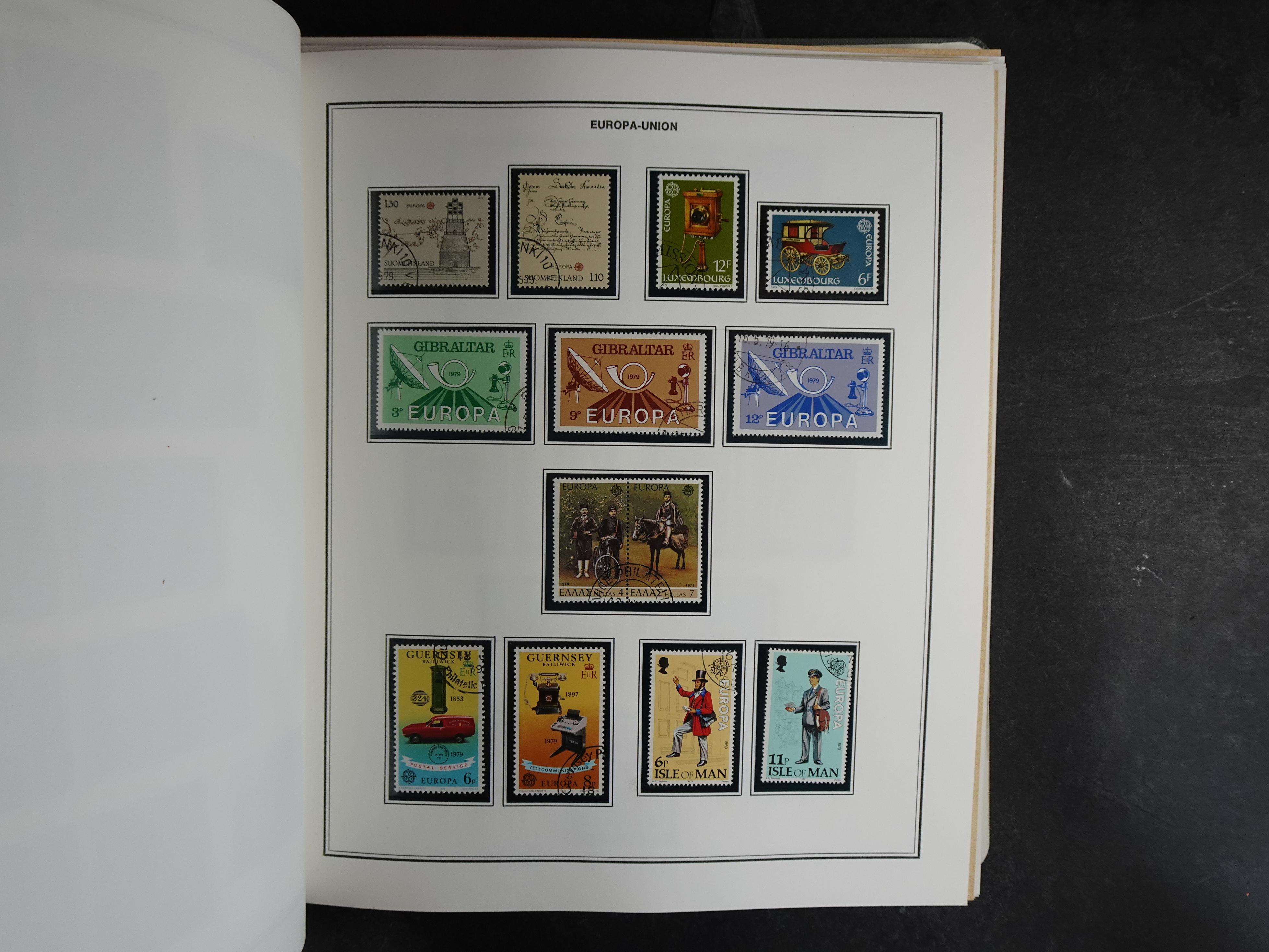 Ook meelopers, etc.
Zowel gestempeld als postfris.
Ca € 5500.- 
Cat waarde. 9