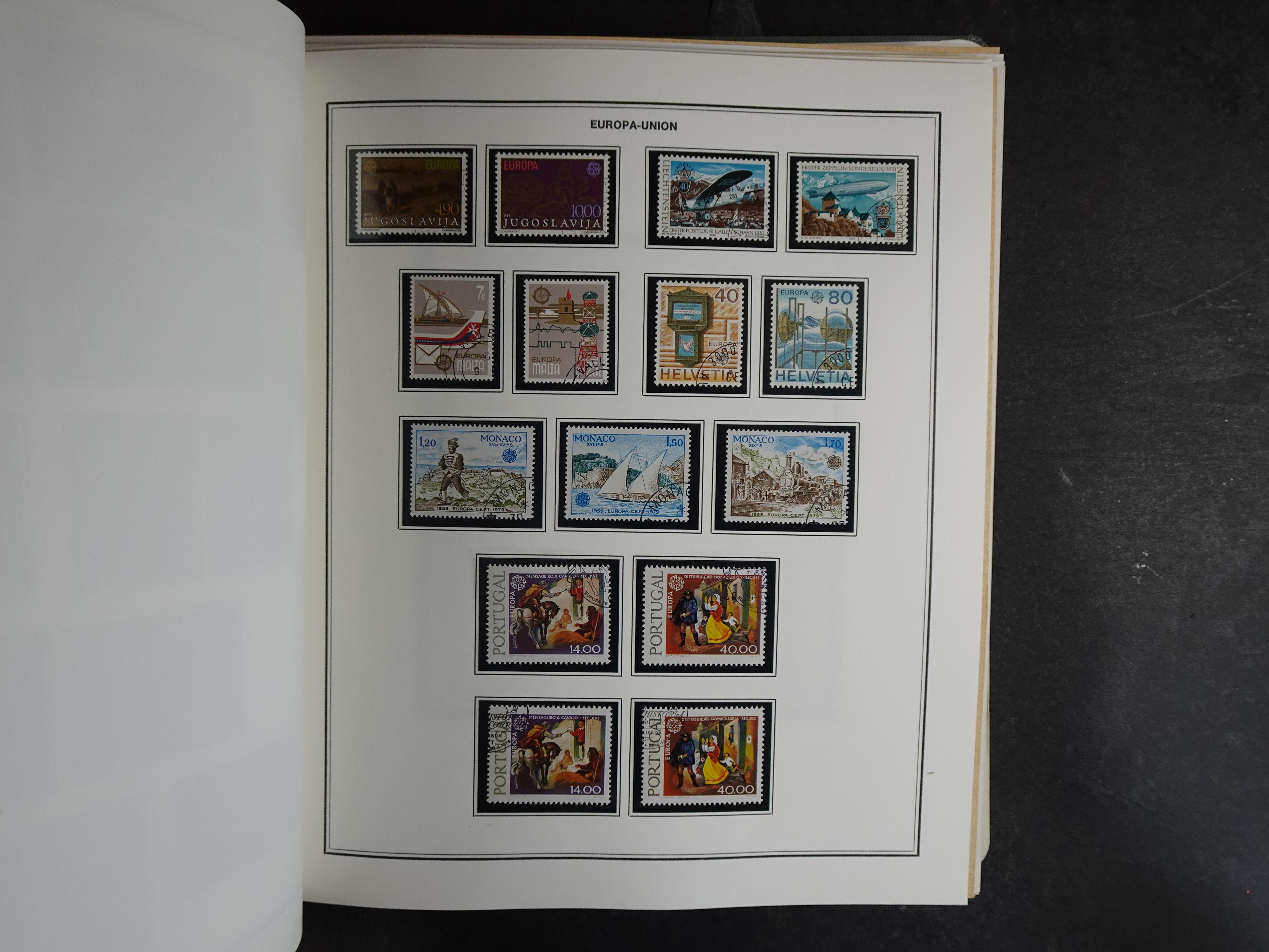 Ook meelopers, etc.
Zowel gestempeld als postfris.
Ca € 5500.- 
Cat waarde. 11