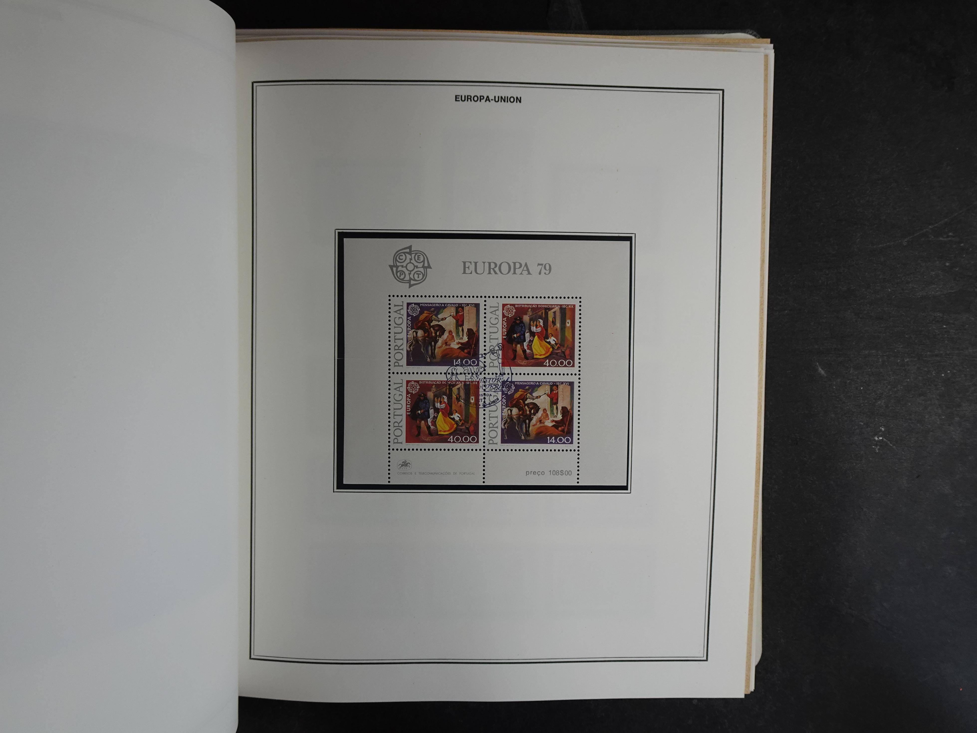 Ook meelopers, etc.
Zowel gestempeld als postfris.
Ca € 5500.- 
Cat waarde. 13