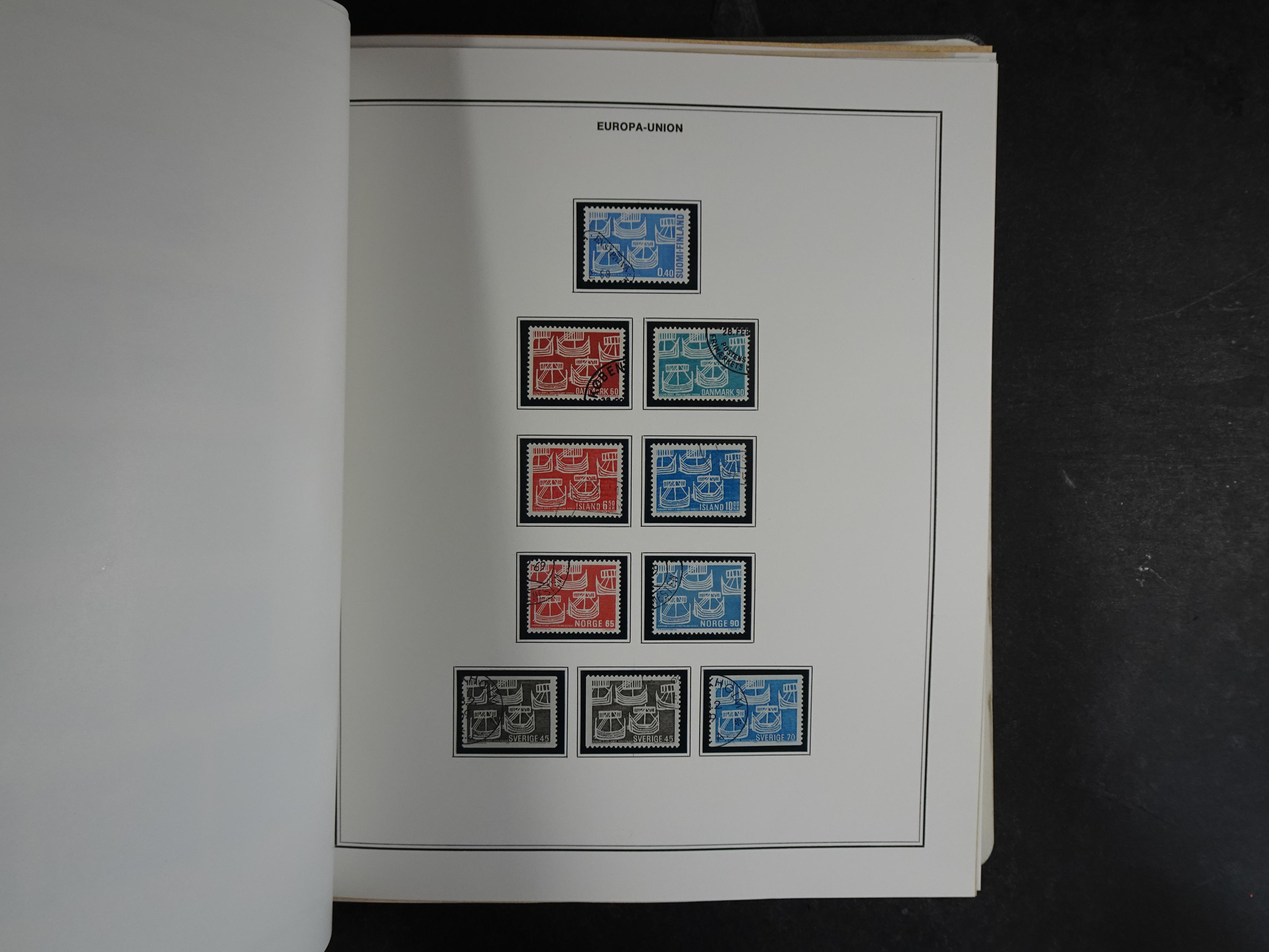 Ook meelopers, etc.
Zowel gestempeld als postfris.
Ca € 5500.- 
Cat waarde. 24