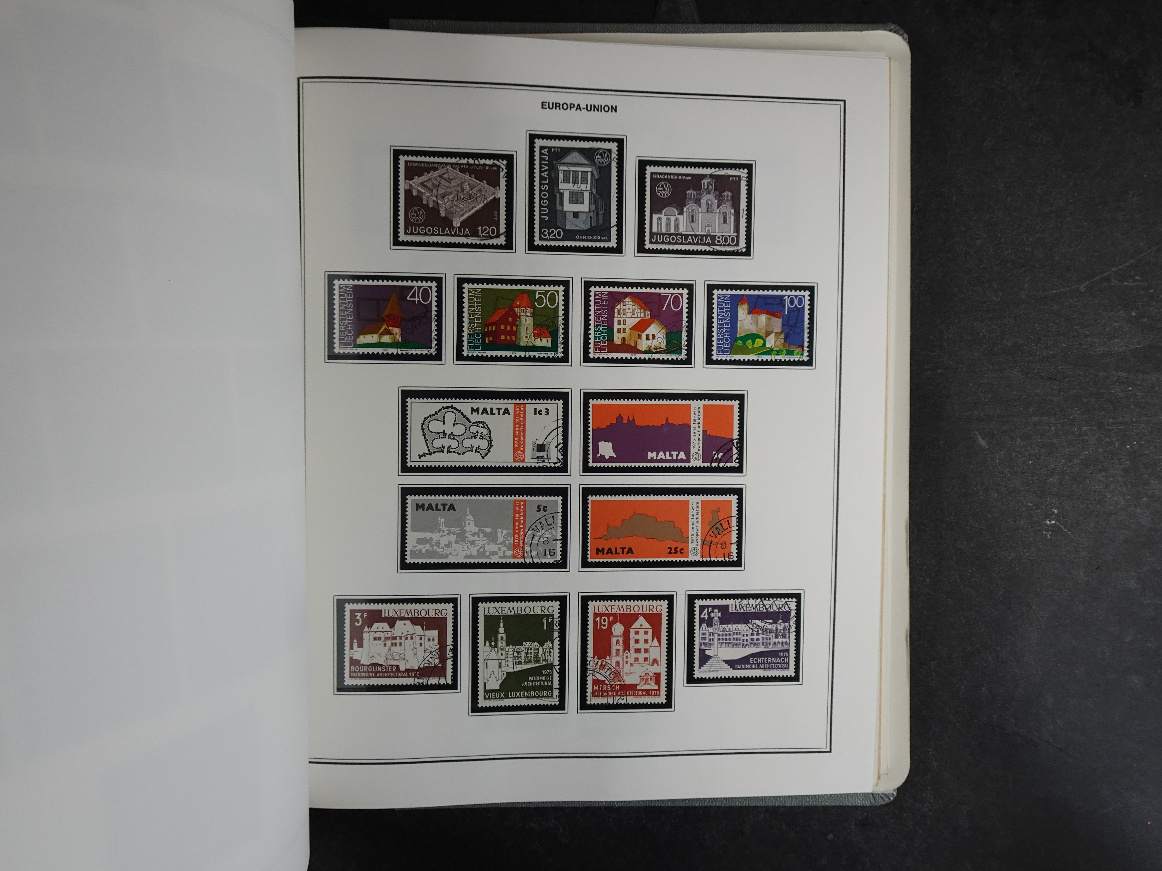 Ook meelopers, etc.
Zowel gestempeld als postfris.
Ca € 5500.- 
Cat waarde. 50