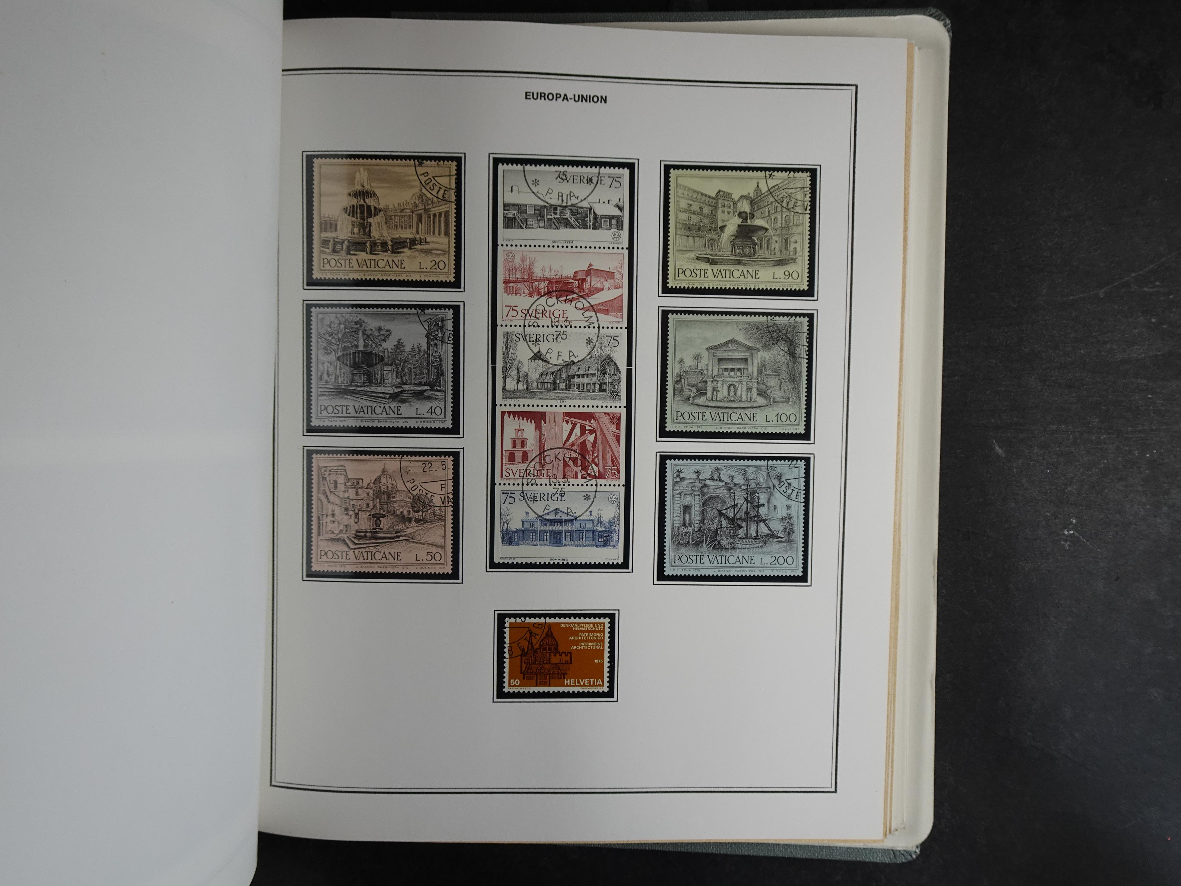 Ook meelopers, etc.
Zowel gestempeld als postfris.
Ca € 5500.- 
Cat waarde. 55