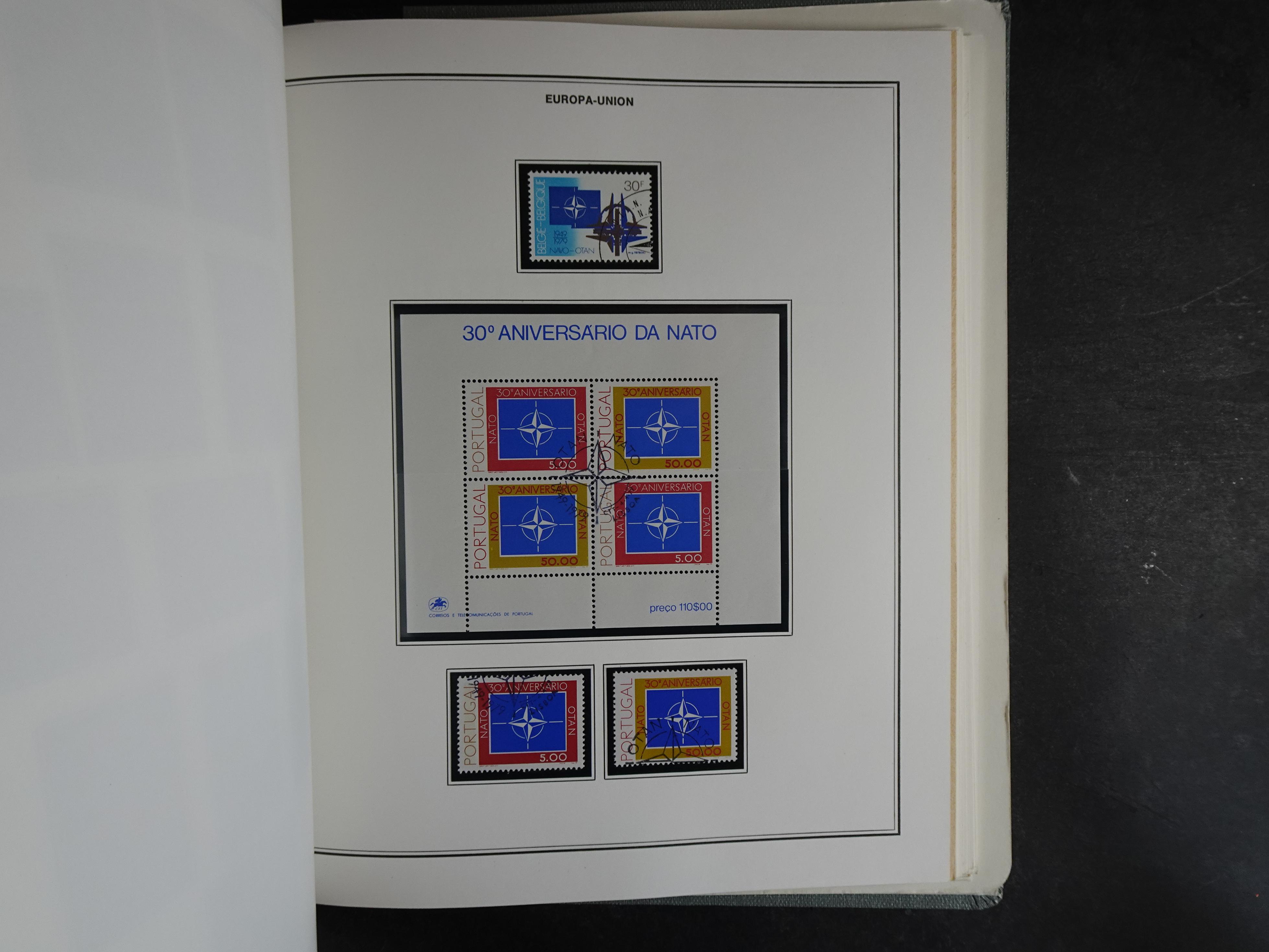 Ook meelopers, etc.
Zowel gestempeld als postfris.
Ca € 5500.- 
Cat waarde. 68