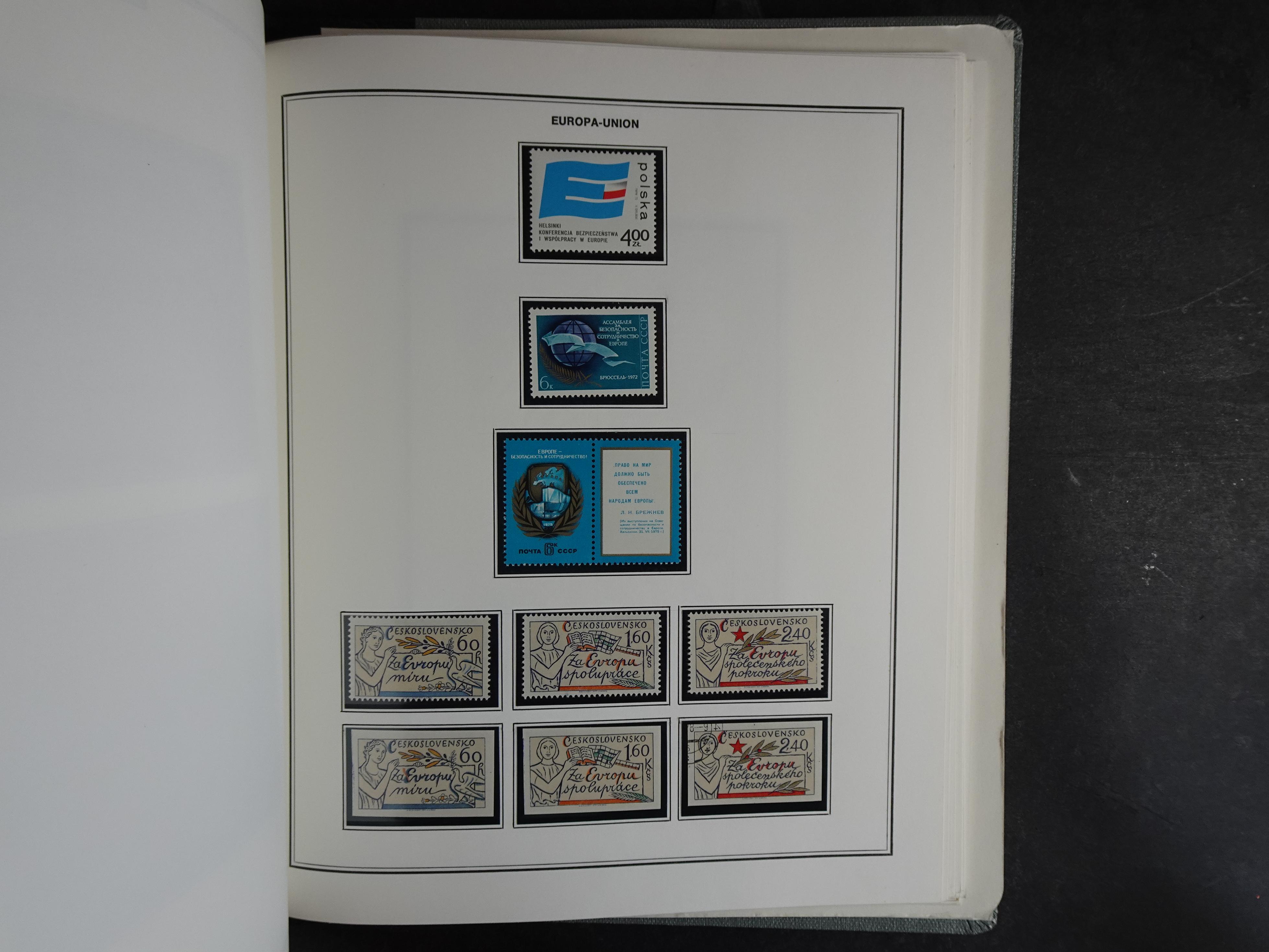 Ook meelopers, etc.
Zowel gestempeld als postfris.
Ca € 5500.- 
Cat waarde. 74