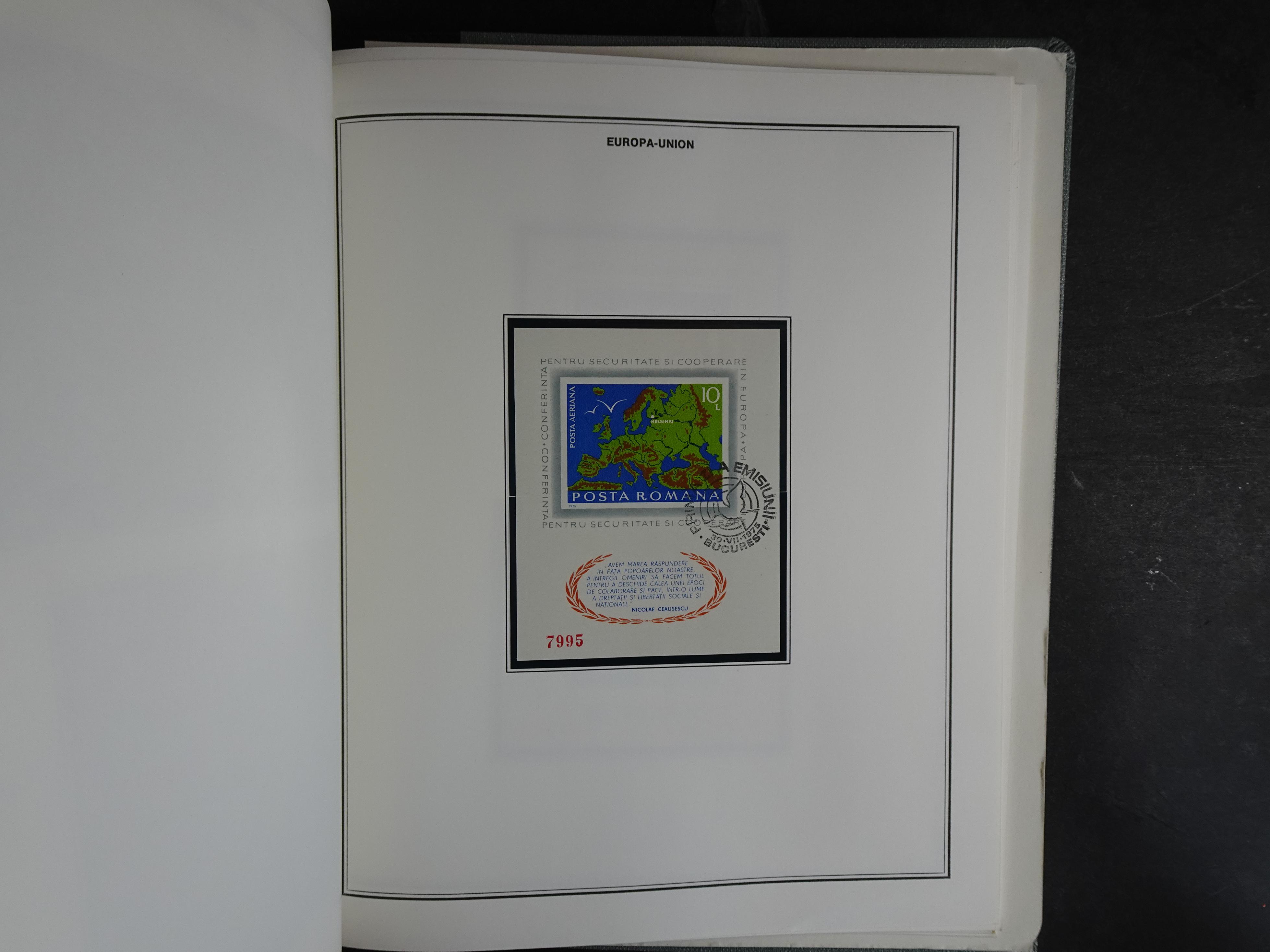 Ook meelopers, etc.
Zowel gestempeld als postfris.
Ca € 5500.- 
Cat waarde. 84