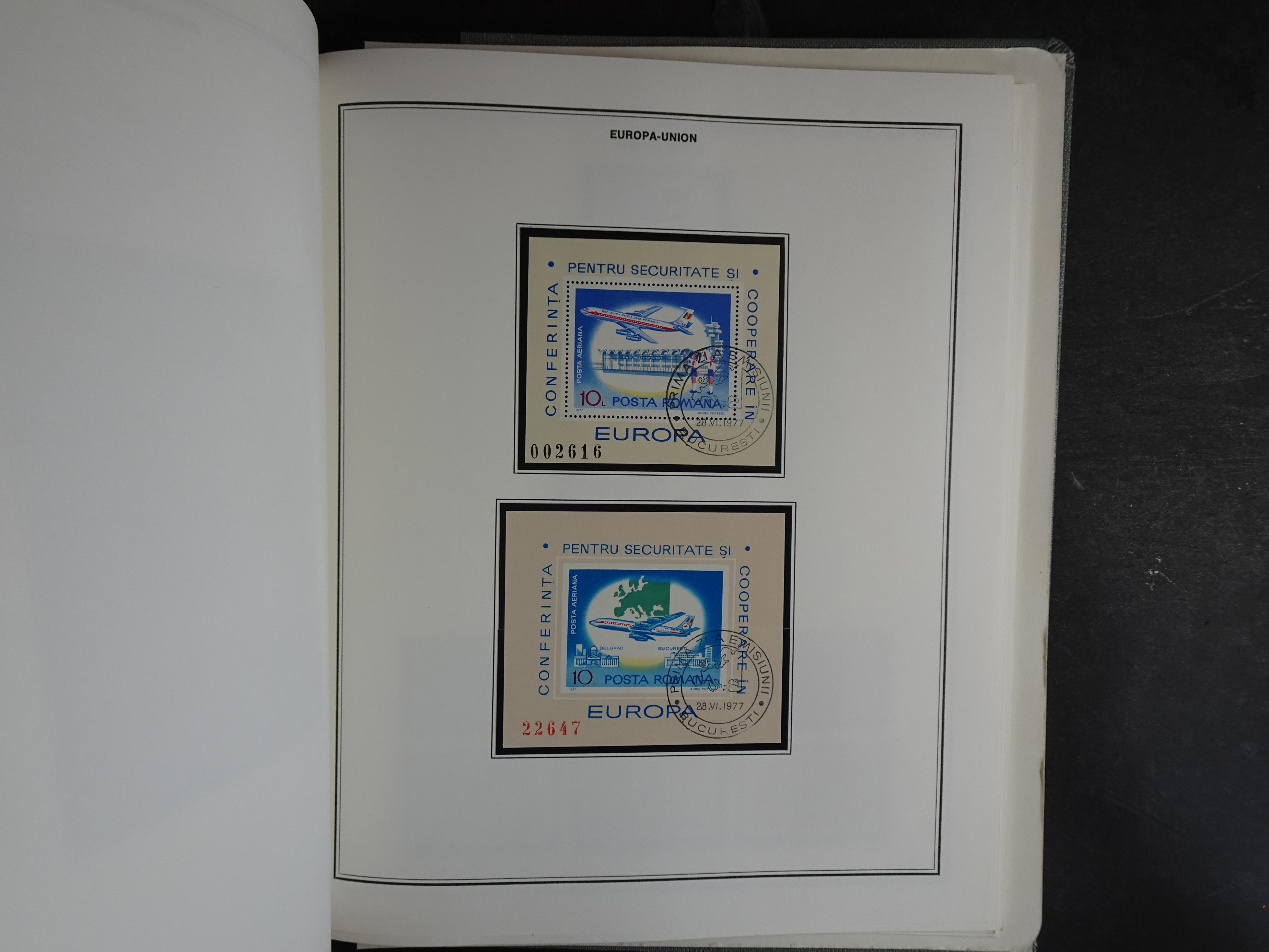 Ook meelopers, etc.
Zowel gestempeld als postfris.
Ca € 5500.- 
Cat waarde. 85