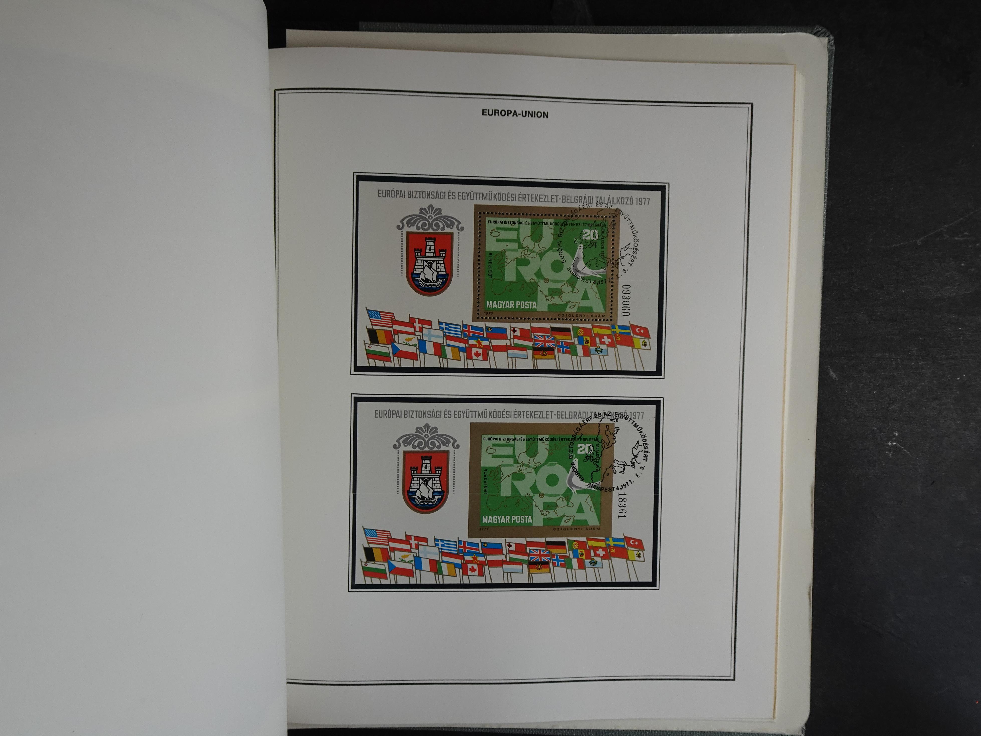 Ook meelopers, etc.
Zowel gestempeld als postfris.
Ca € 5500.- 
Cat waarde. 92