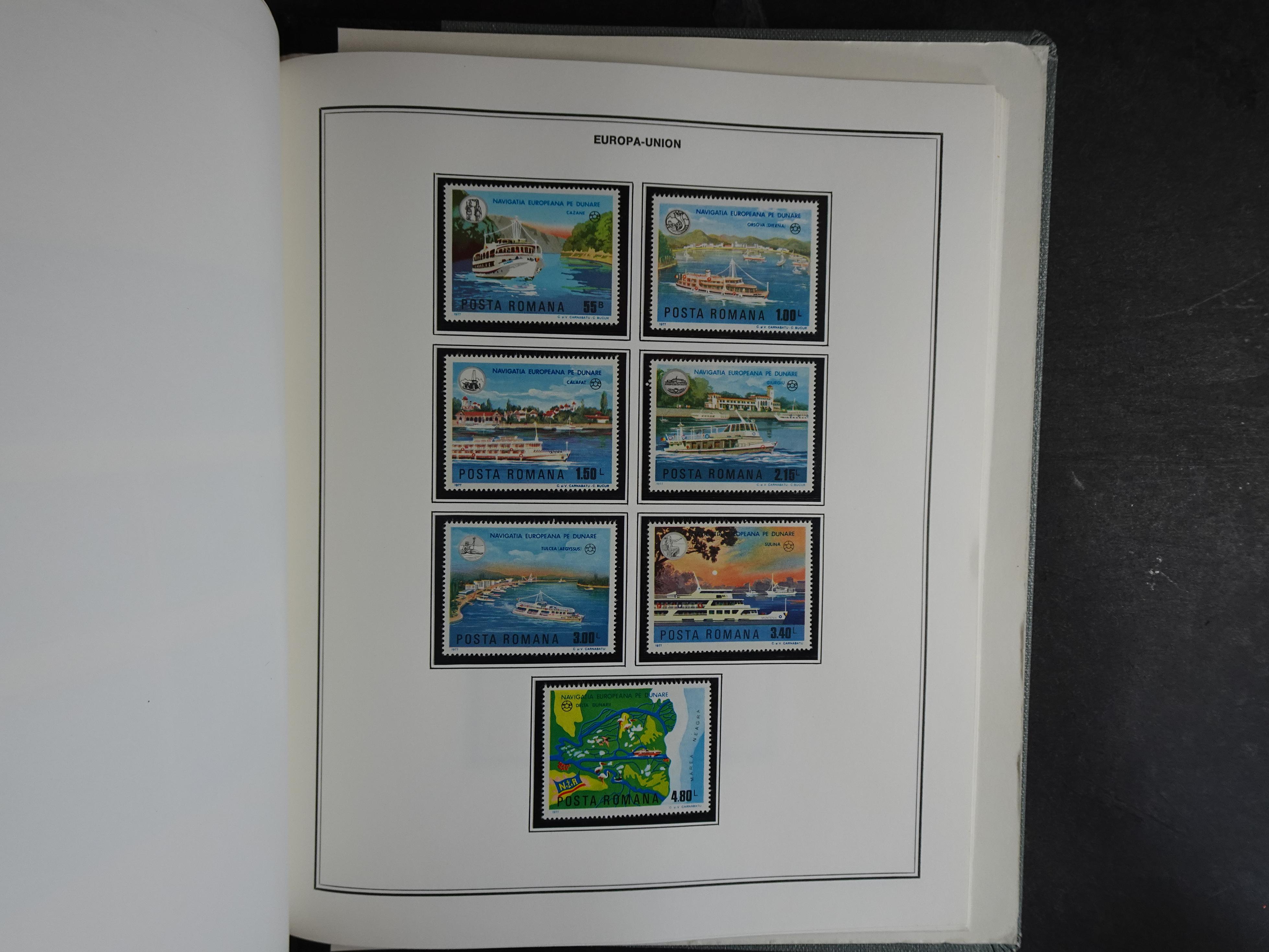 Ook meelopers, etc.
Zowel gestempeld als postfris.
Ca € 5500.- 
Cat waarde. 94