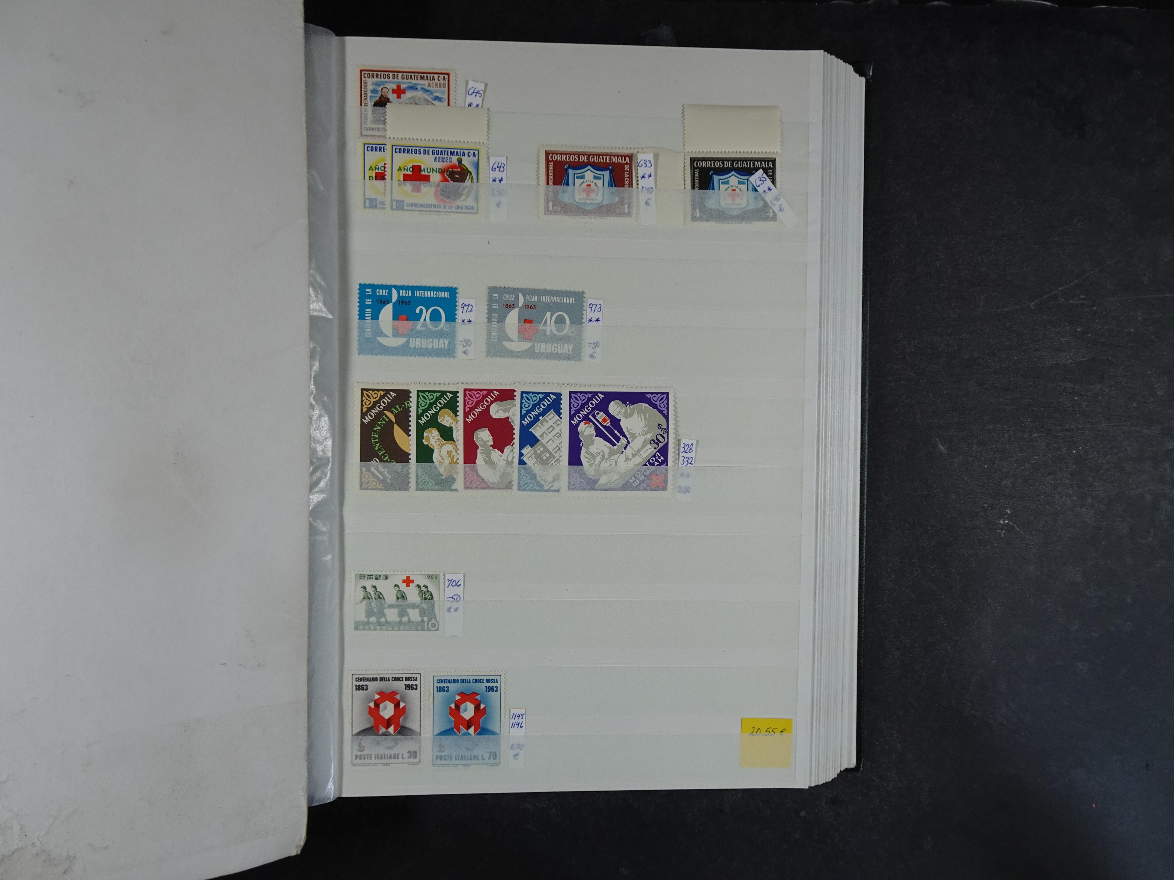 Mooie motief partij onder andere Honger, Rode Kruis, etc.
Hoge cat waarde. 18