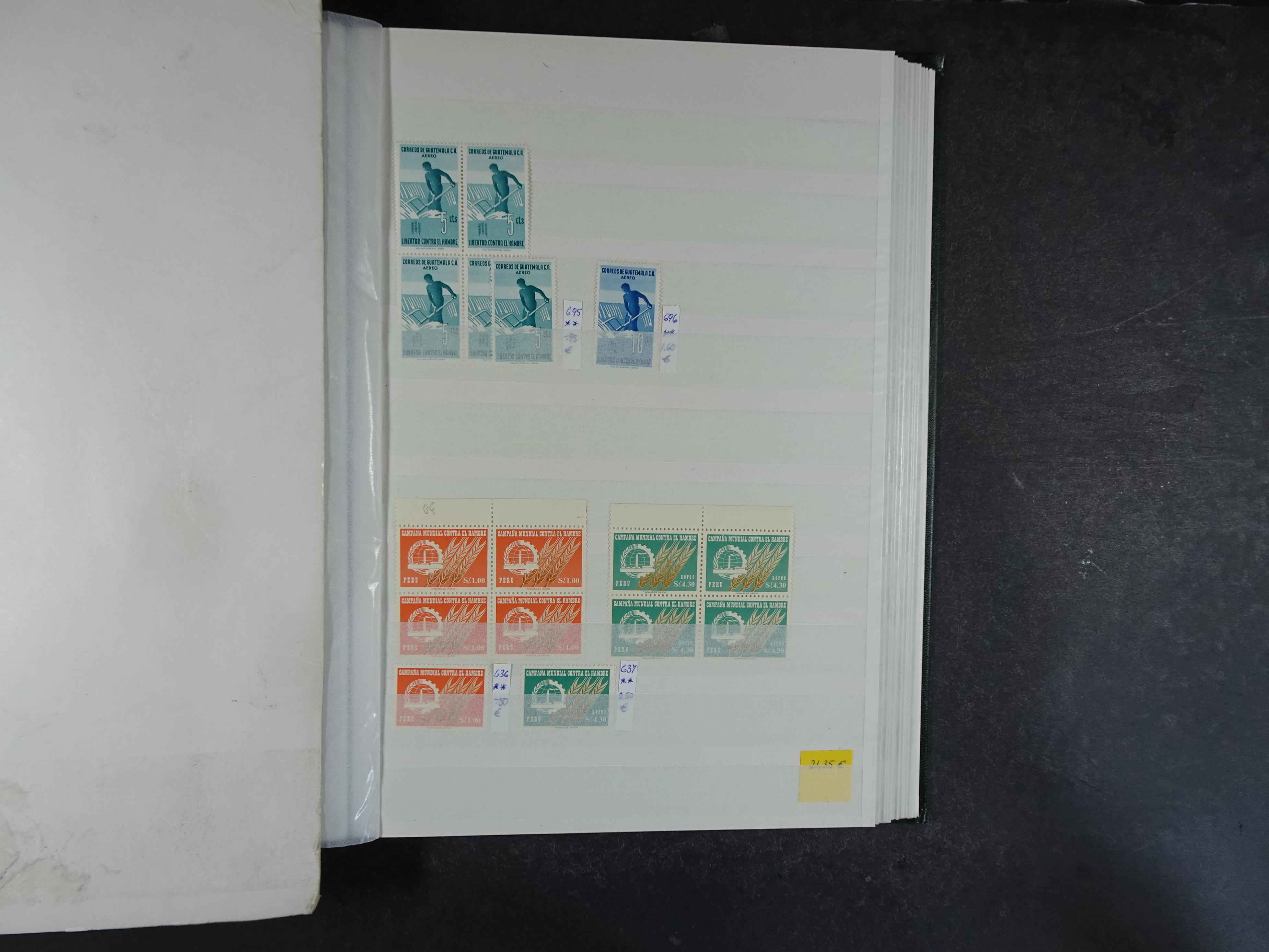 Mooie motief partij onder andere Honger, Rode Kruis, etc.
Hoge cat waarde. 39