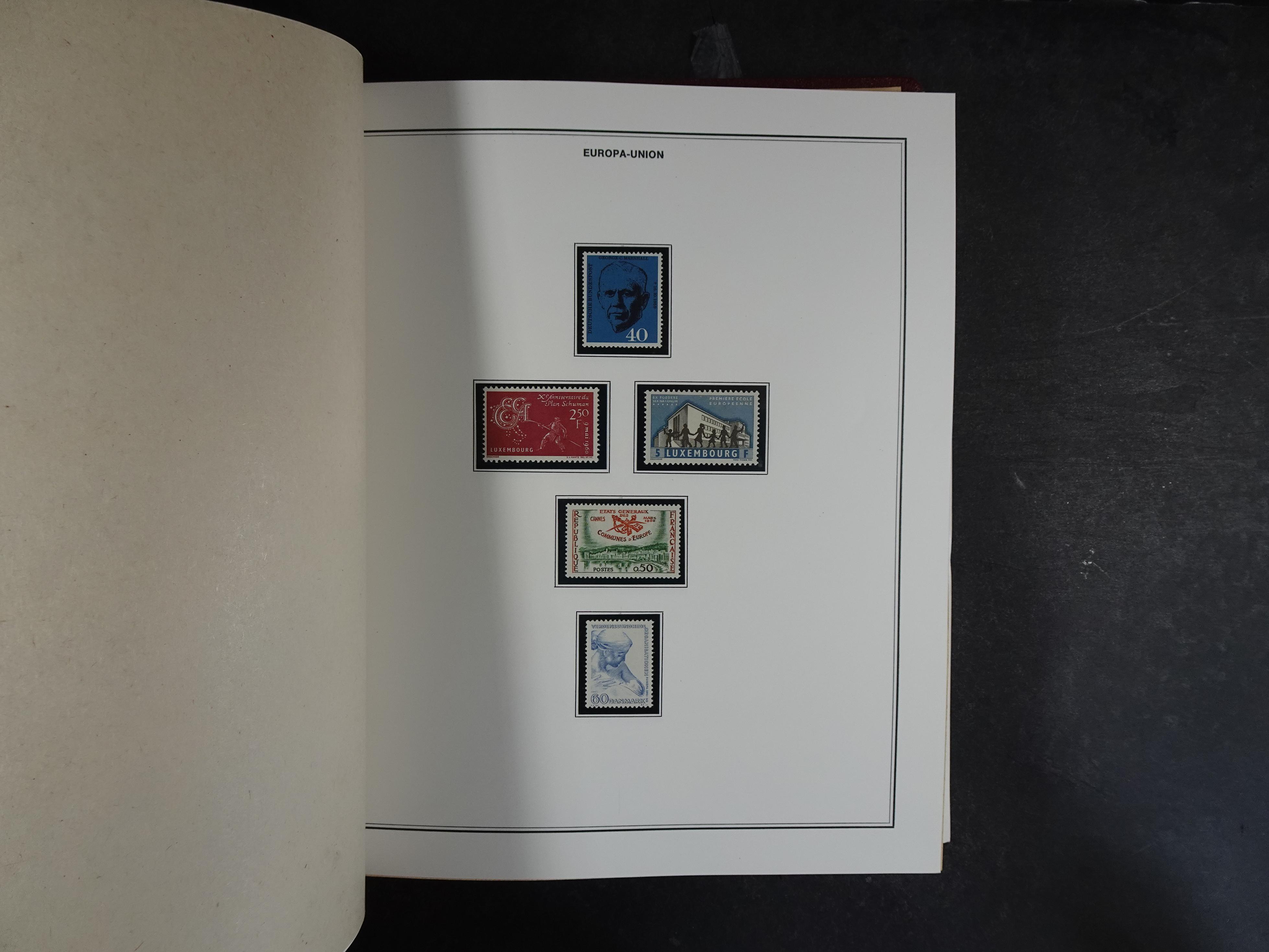 Mooie verzameling 1956 - 1969 zowel postfris en gebruikt compleet.
Hoge cat waarde. 23