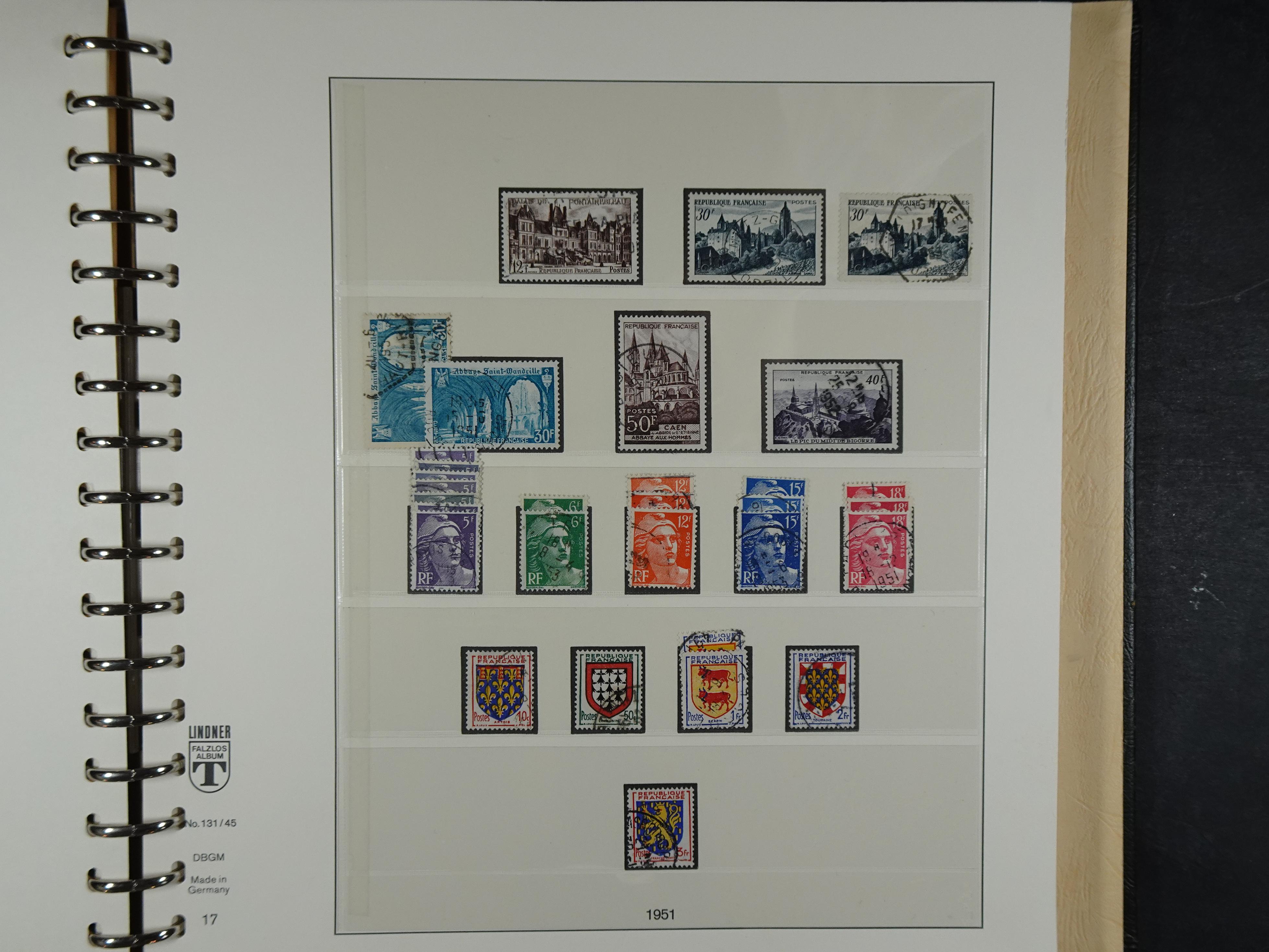 Mooie verzameling 1945 - 1959 met back of the book. 17