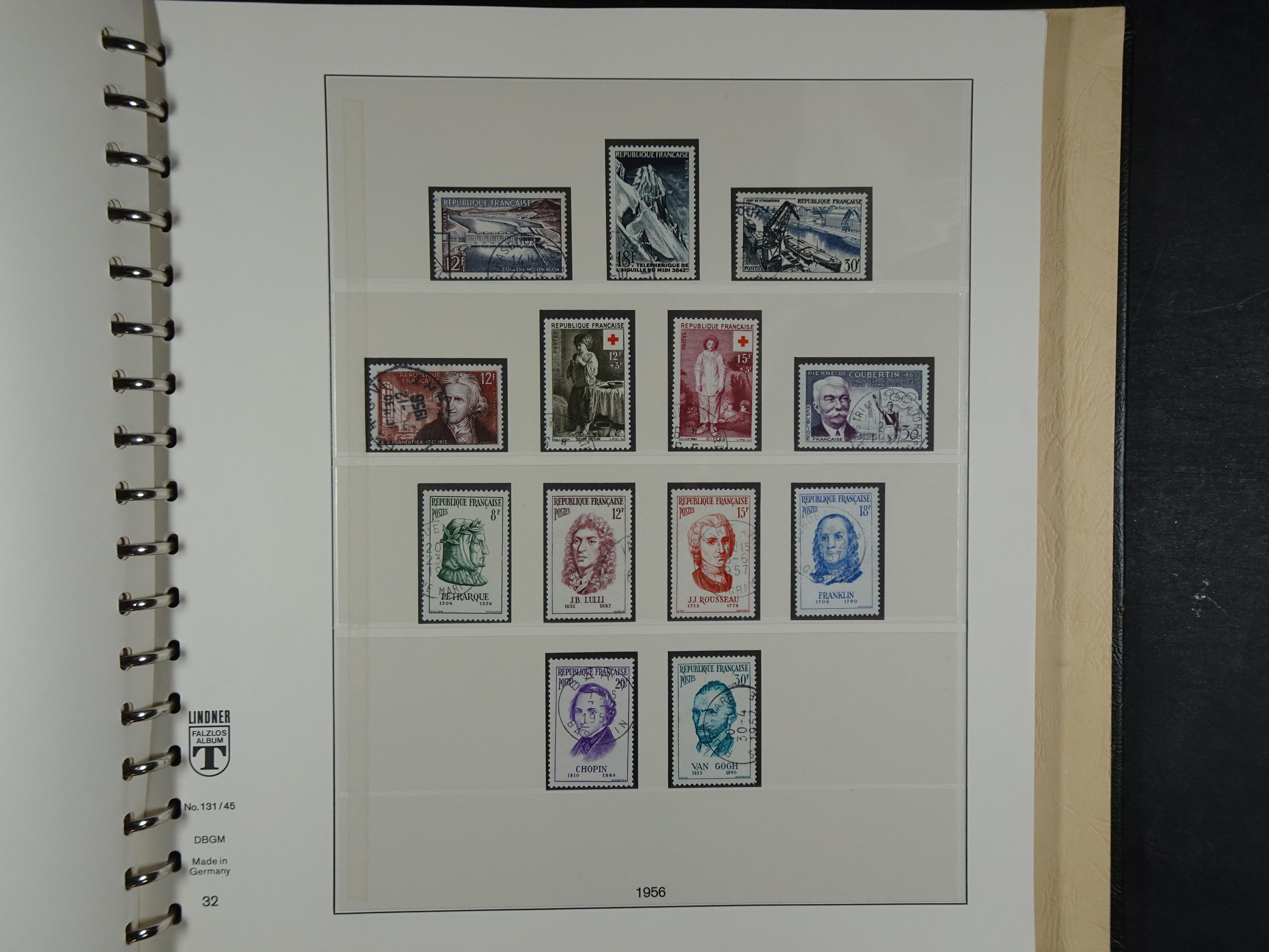 Mooie verzameling 1945 - 1959 met back of the book. 32