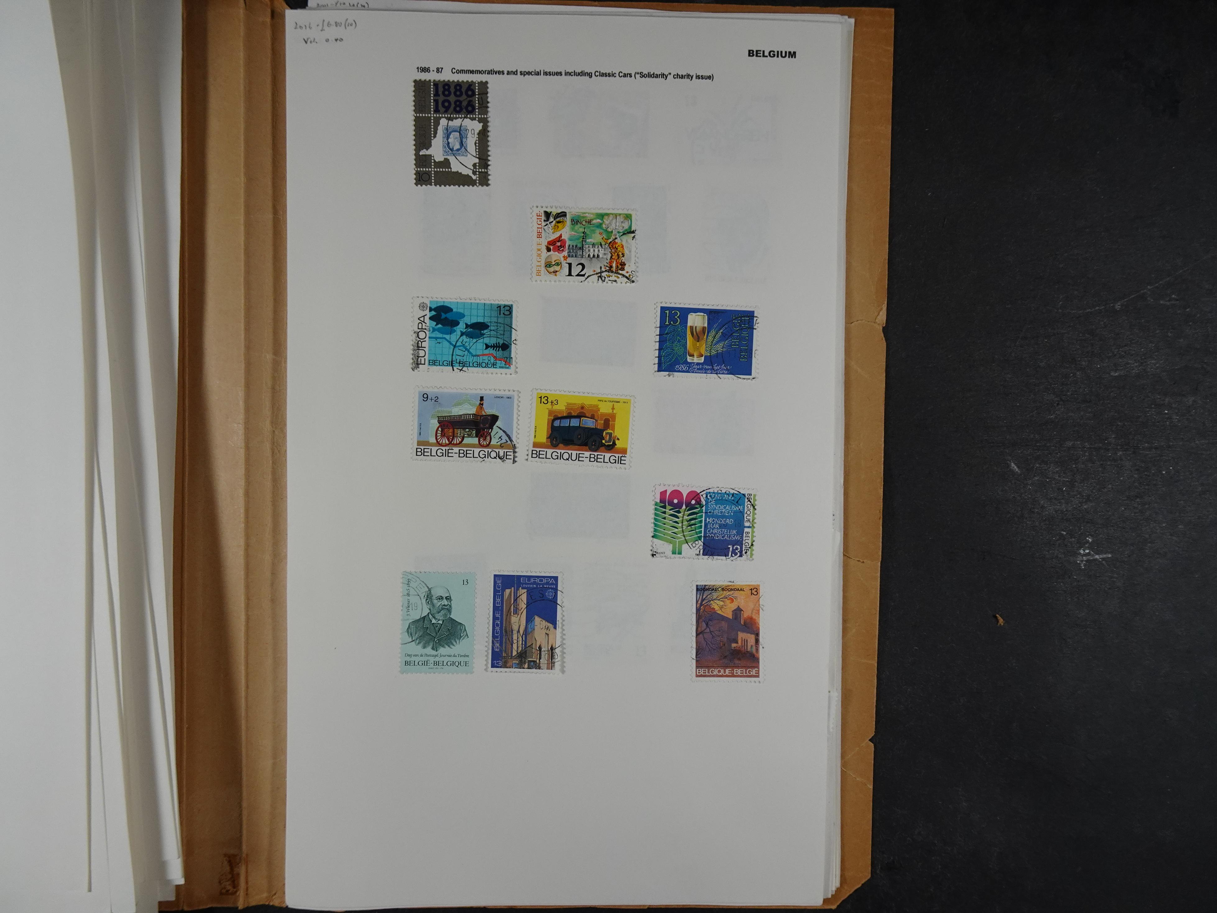 Mooi gebruikte collectie.
Zeer hoge cat waarde. 132