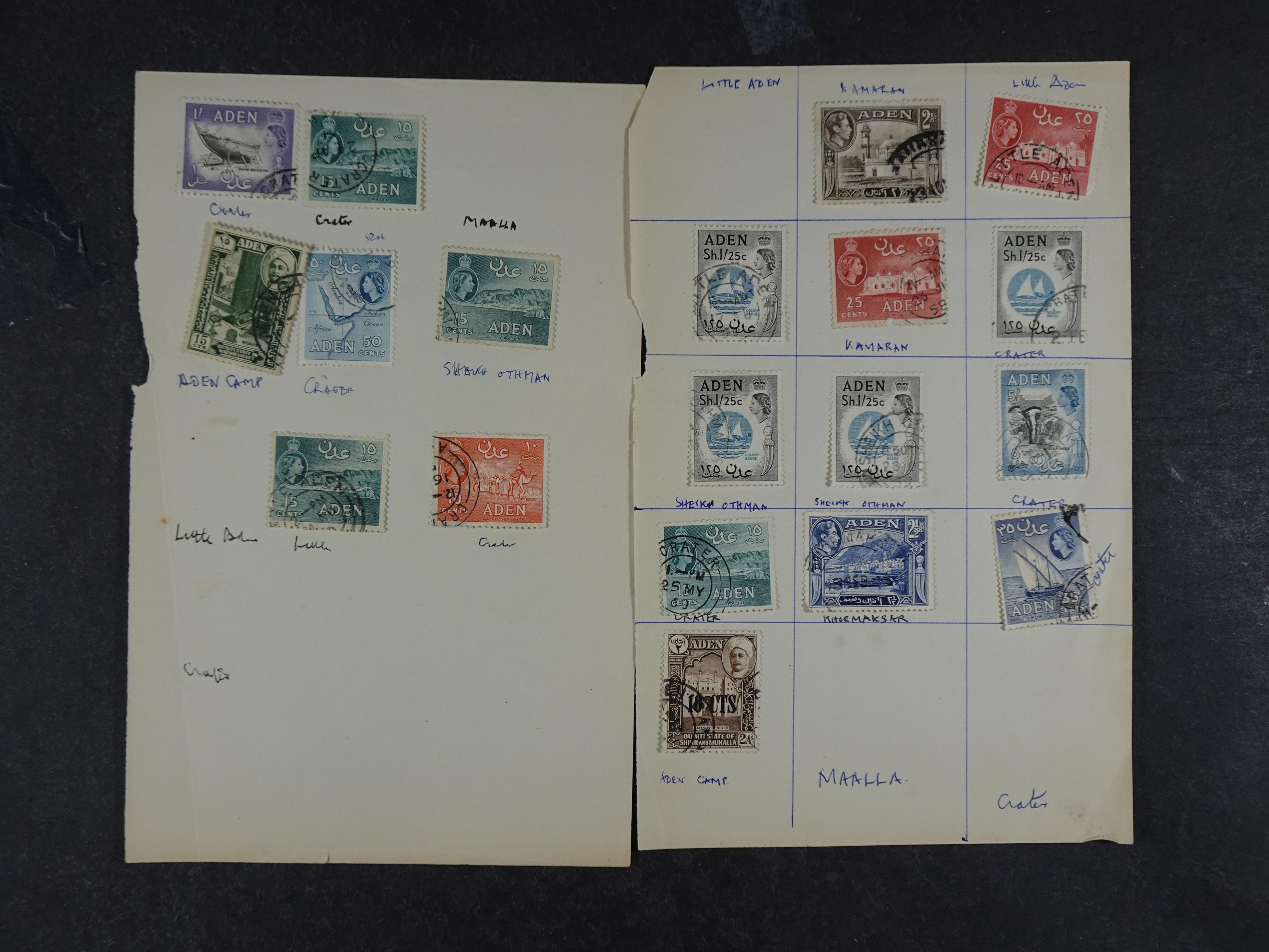 Doos met allerlei materiaal diverse betere zegels en fraaie stempels.
 2