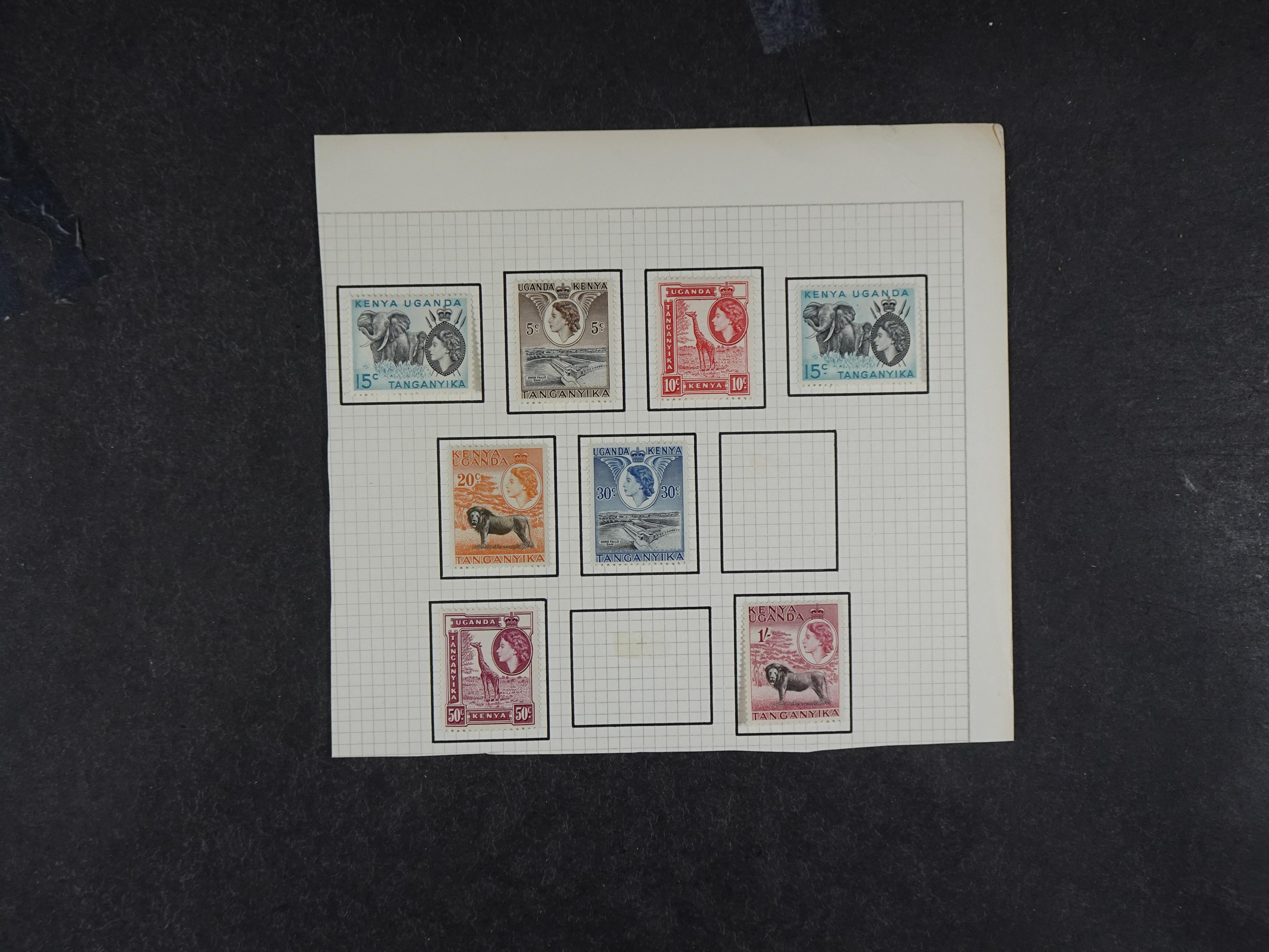 Doos met allerlei materiaal diverse betere zegels en fraaie stempels.
 10