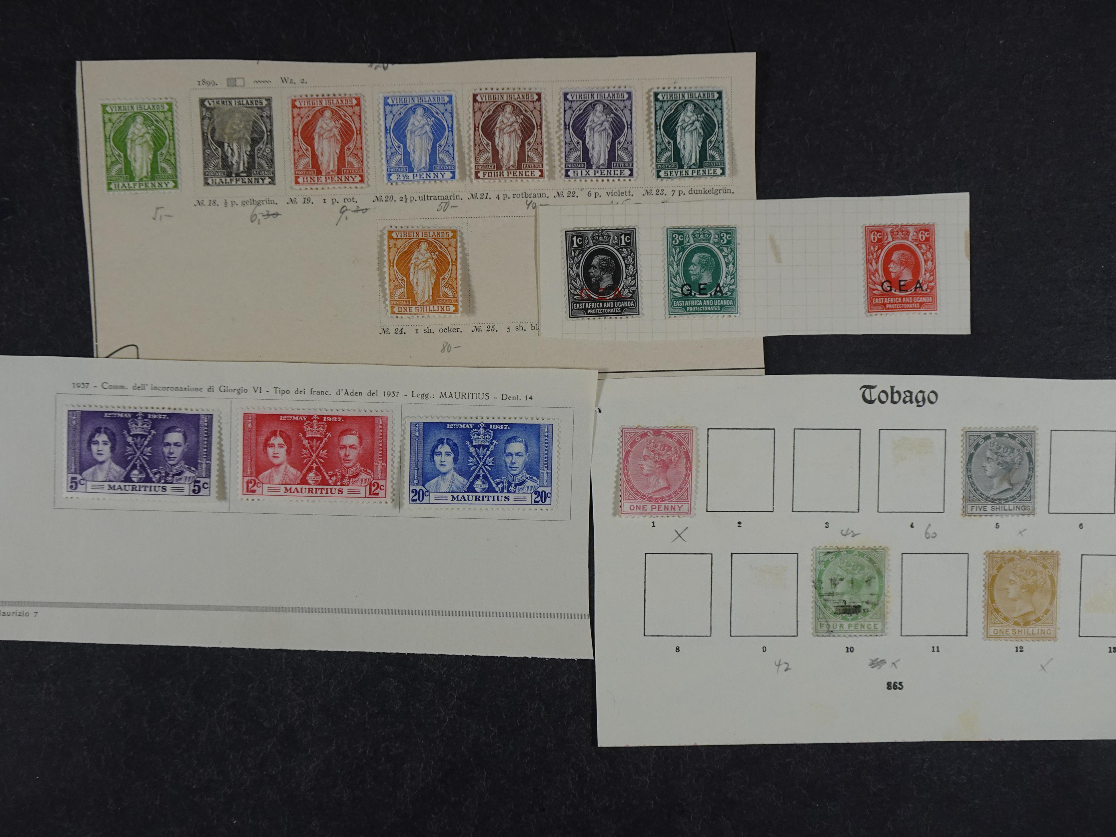 Toverdoos met geweldige mooi materiaal waaronder veel Mauritius ( uitzoeken ) diversen plaatfouten en bijzondere stempels.   21