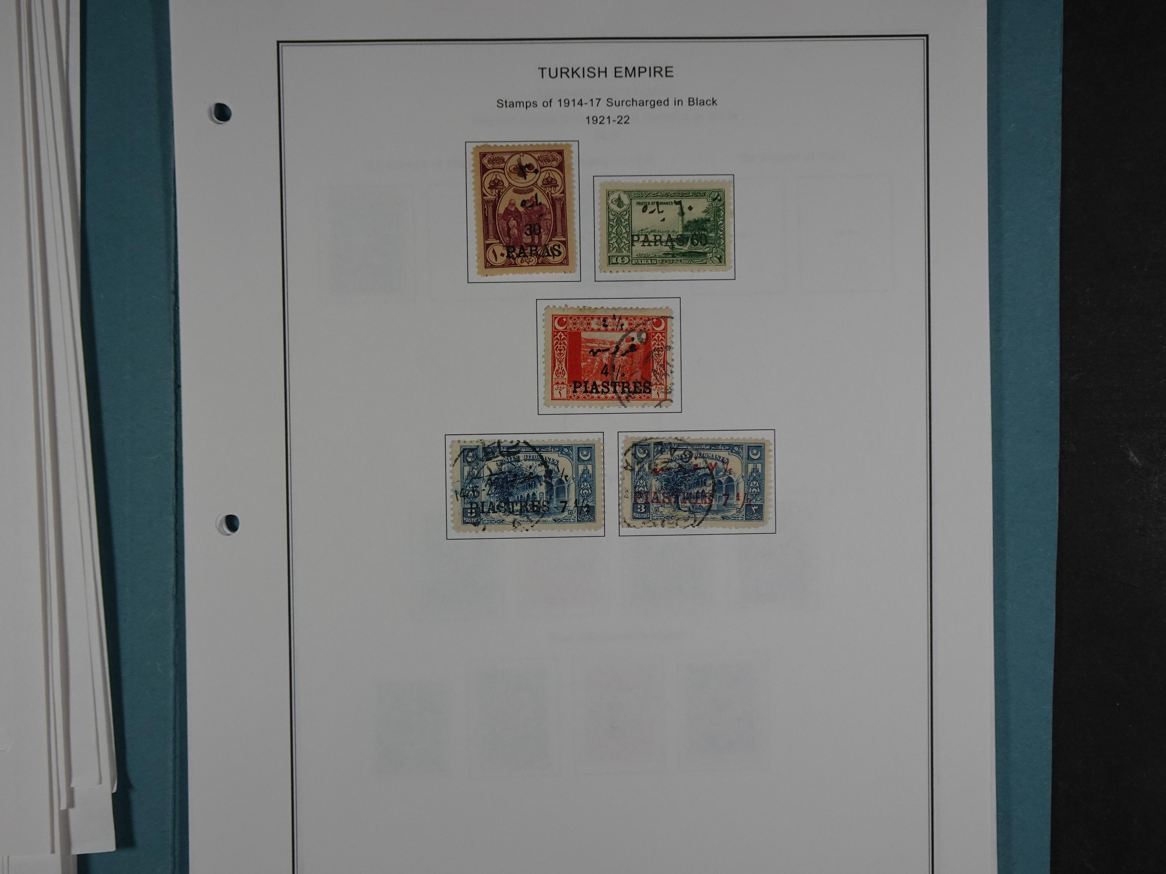 Topcollectie met een enorme waarde onder andere zeer goed postfris Back of the Book ook veel varieteiten etc. vondsten zeer zeker mogelijke. 30