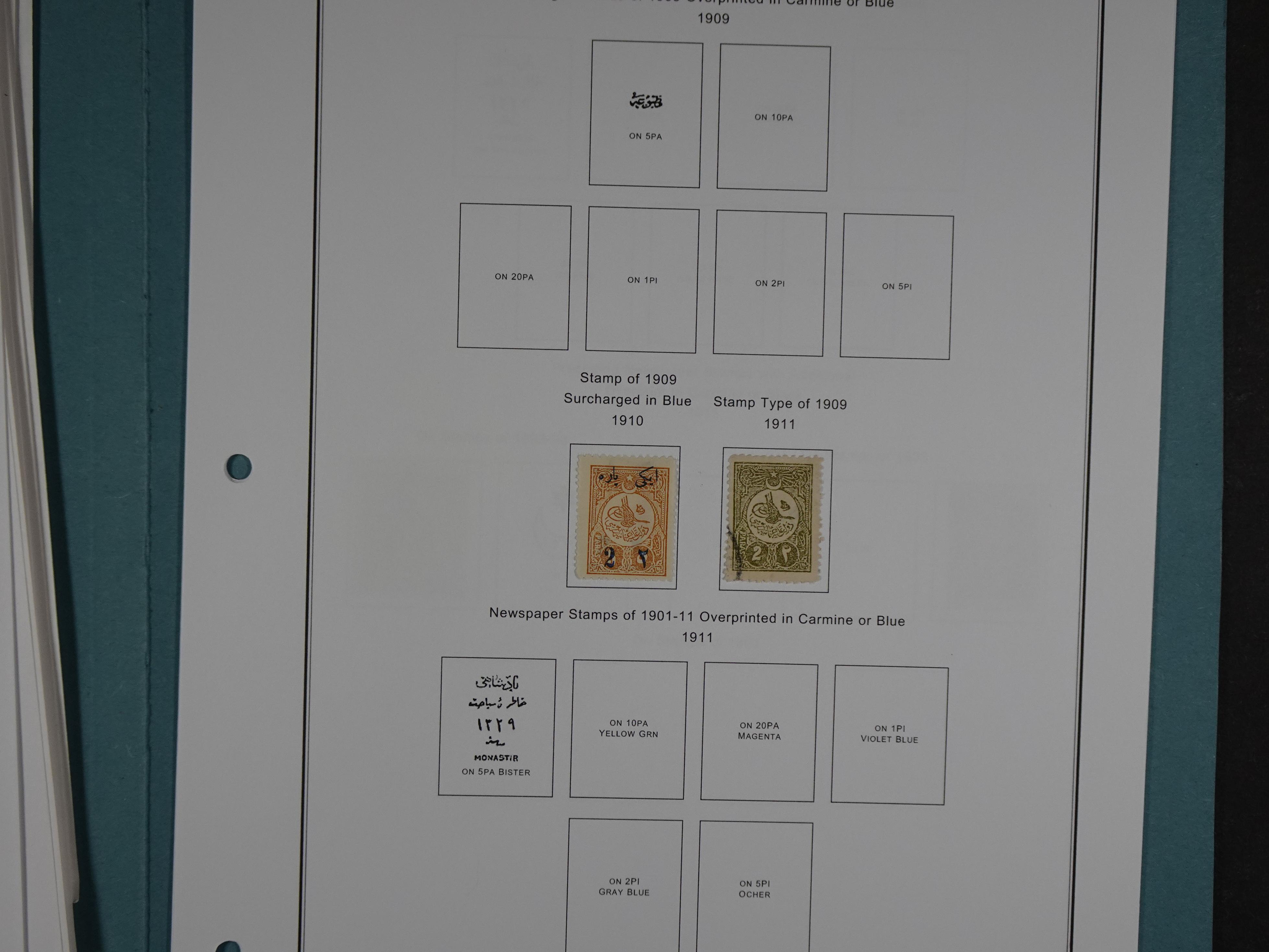 Topcollectie met een enorme waarde onder andere zeer goed postfris Back of the Book ook veel varieteiten etc. vondsten zeer zeker mogelijke. 43