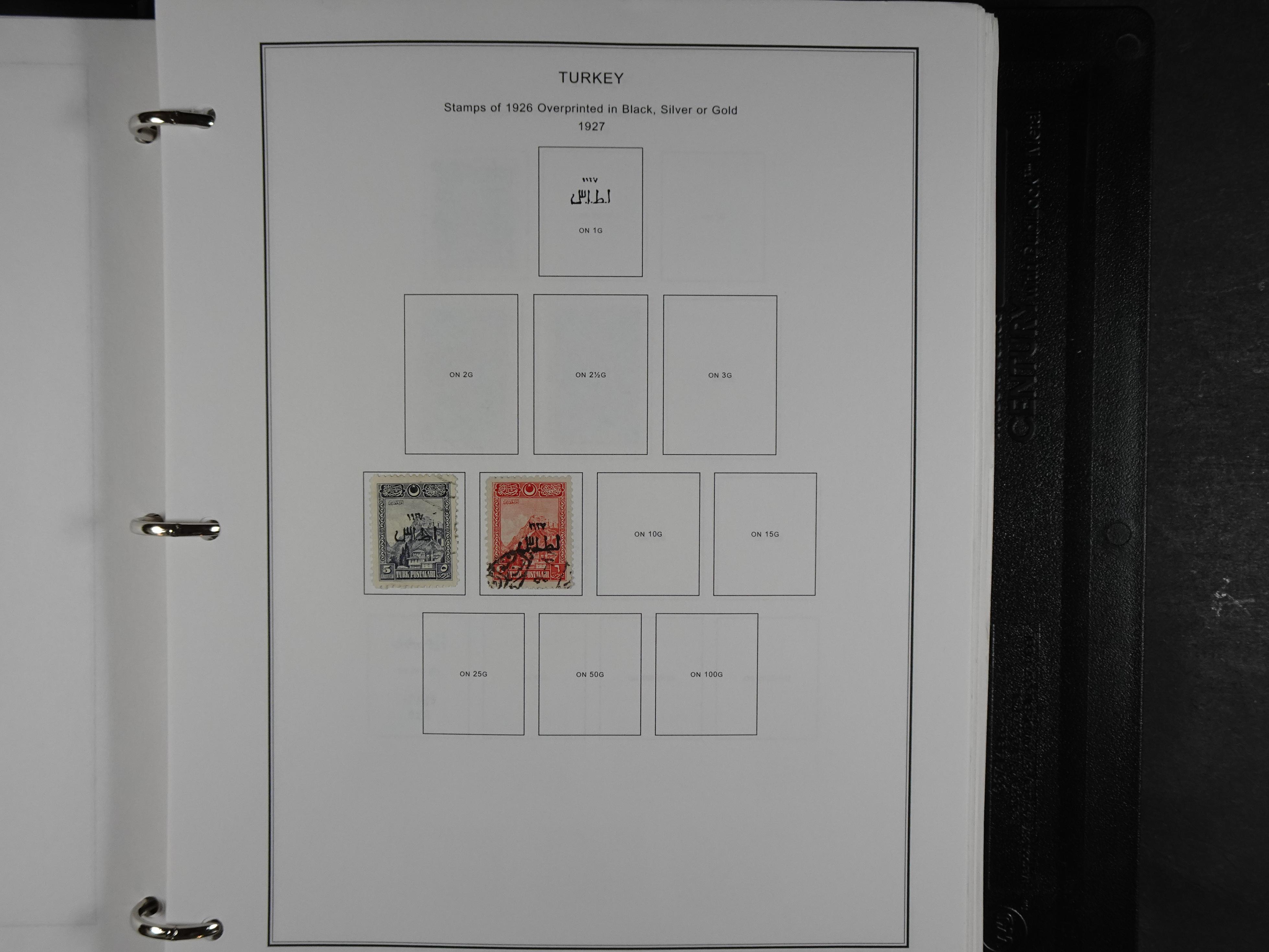 Topcollectie met een enorme waarde onder andere zeer goed postfris Back of the Book ook veel varieteiten etc. vondsten zeer zeker mogelijke. 190