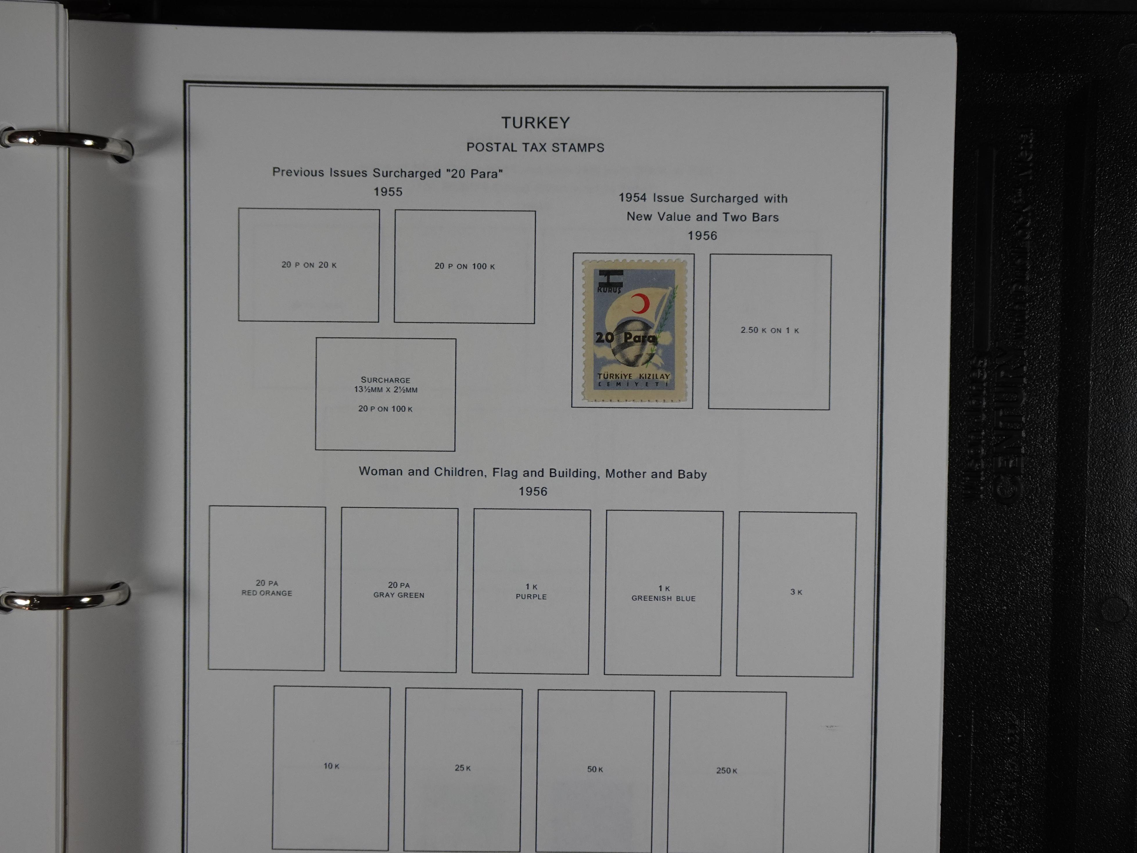 Topcollectie met een enorme waarde onder andere zeer goed postfris Back of the Book ook veel varieteiten etc. vondsten zeer zeker mogelijke. 278