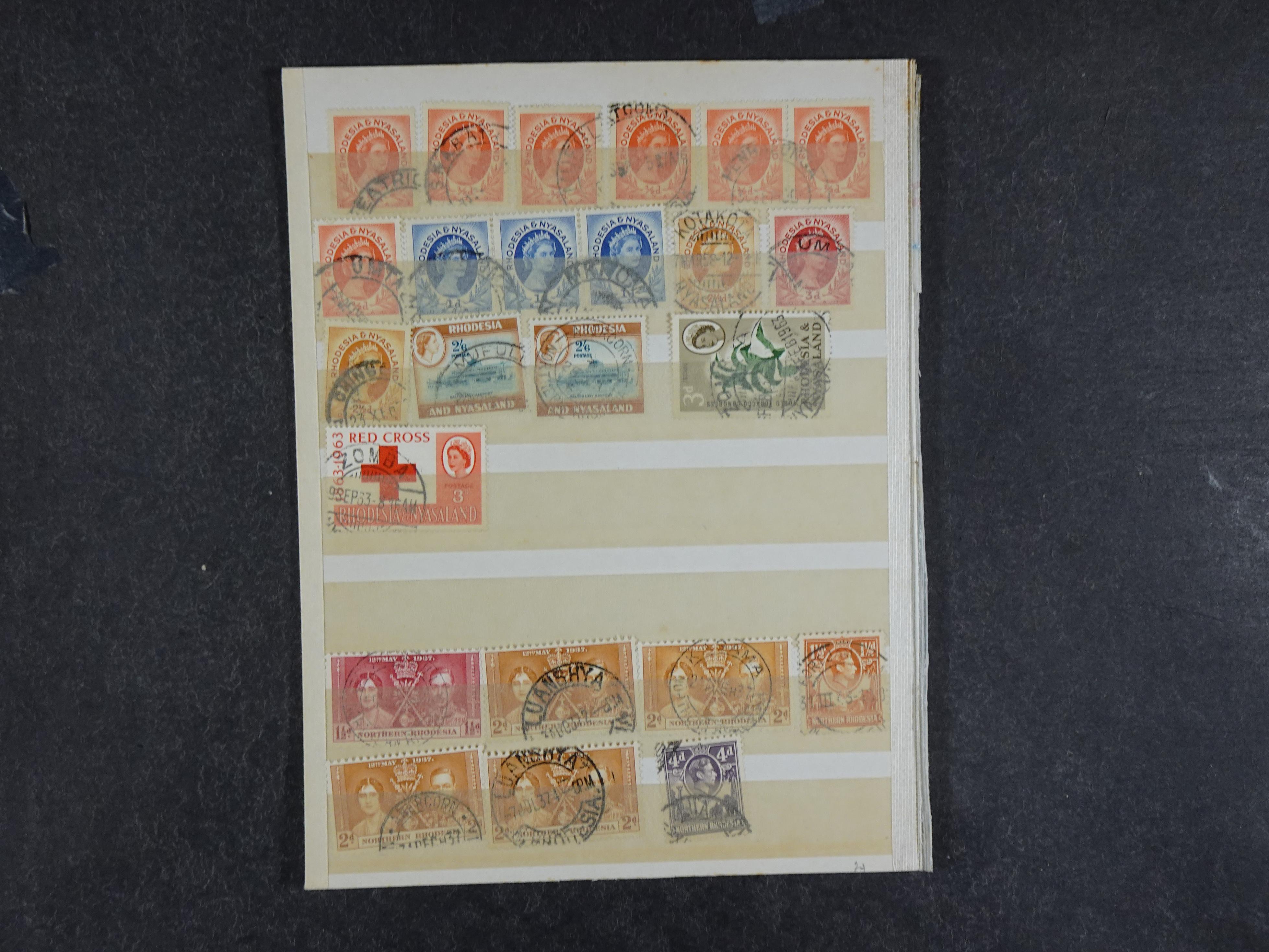 Geweldig uitzoek doos met zeer fraai materiaal van onder andere Zanzibar, Tanganyiga, stempels en geweldig hoge cat waarde. 3