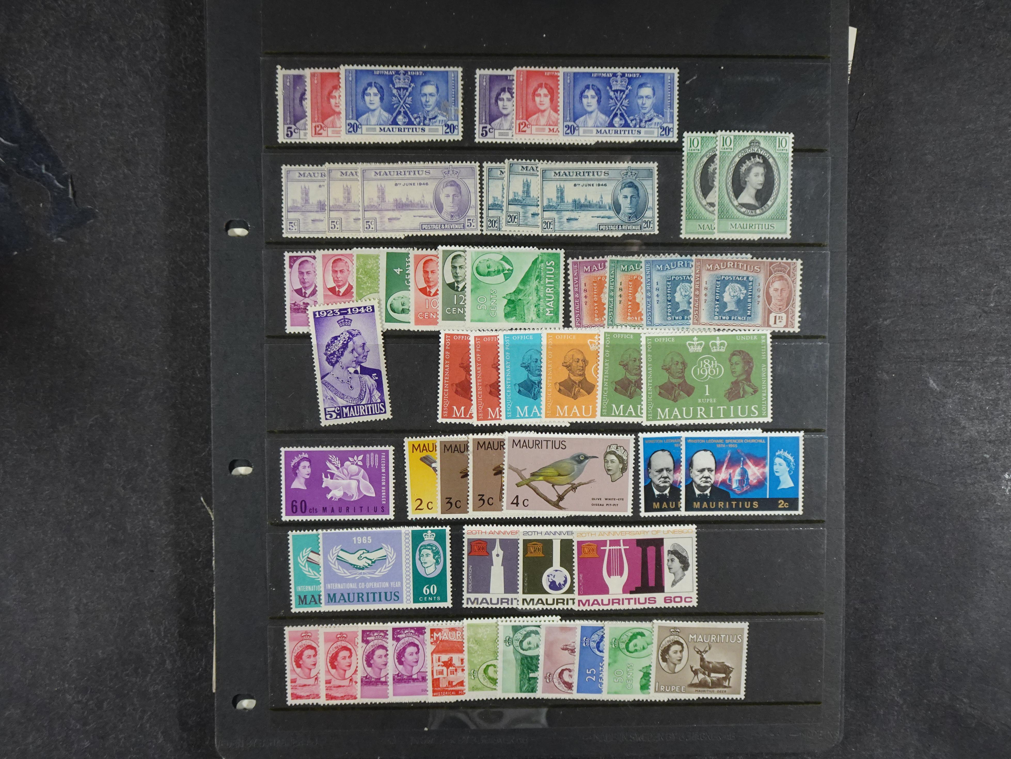 Geweldig uitzoek doos met zeer fraai materiaal van onder andere Zanzibar, Tanganyiga, stempels en geweldig hoge cat waarde. 28