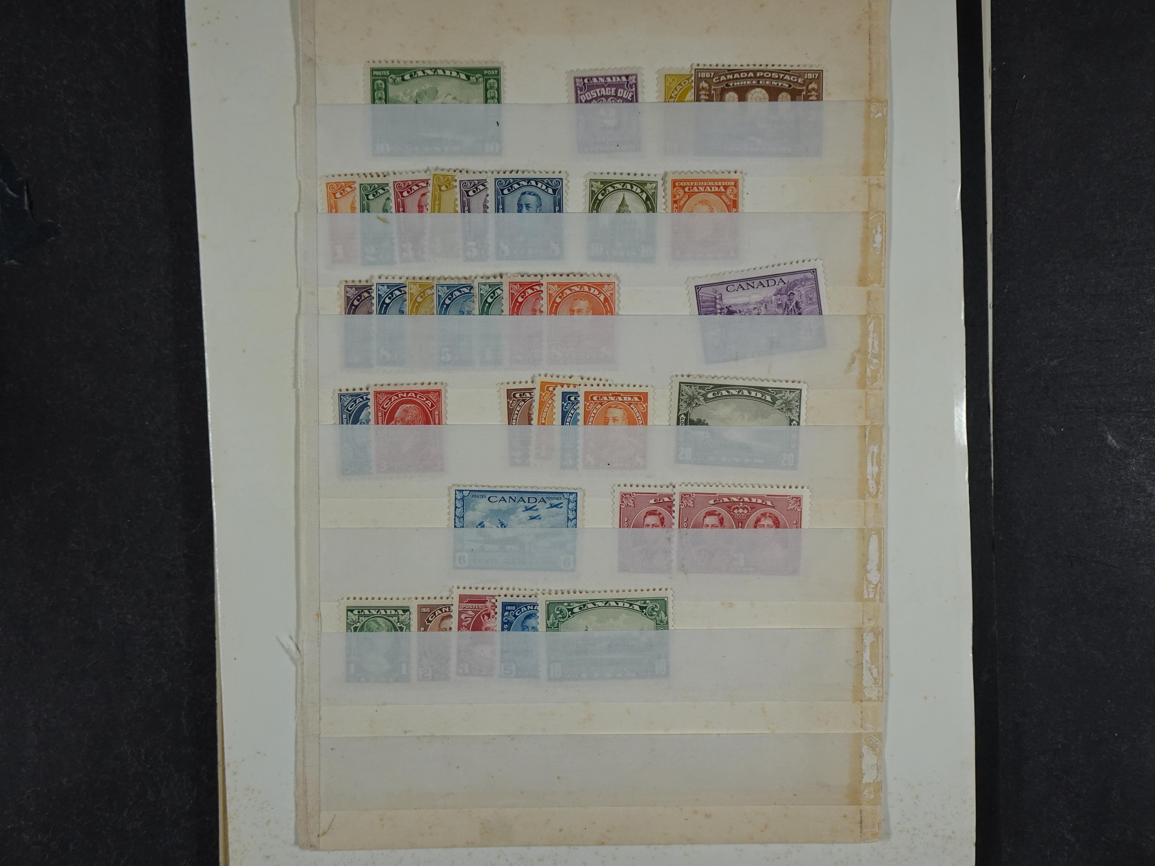 Geweldig uitzoek doos met zeer fraai materiaal van onder andere Zanzibar, Tanganyiga, stempels en geweldig hoge cat waarde. 35