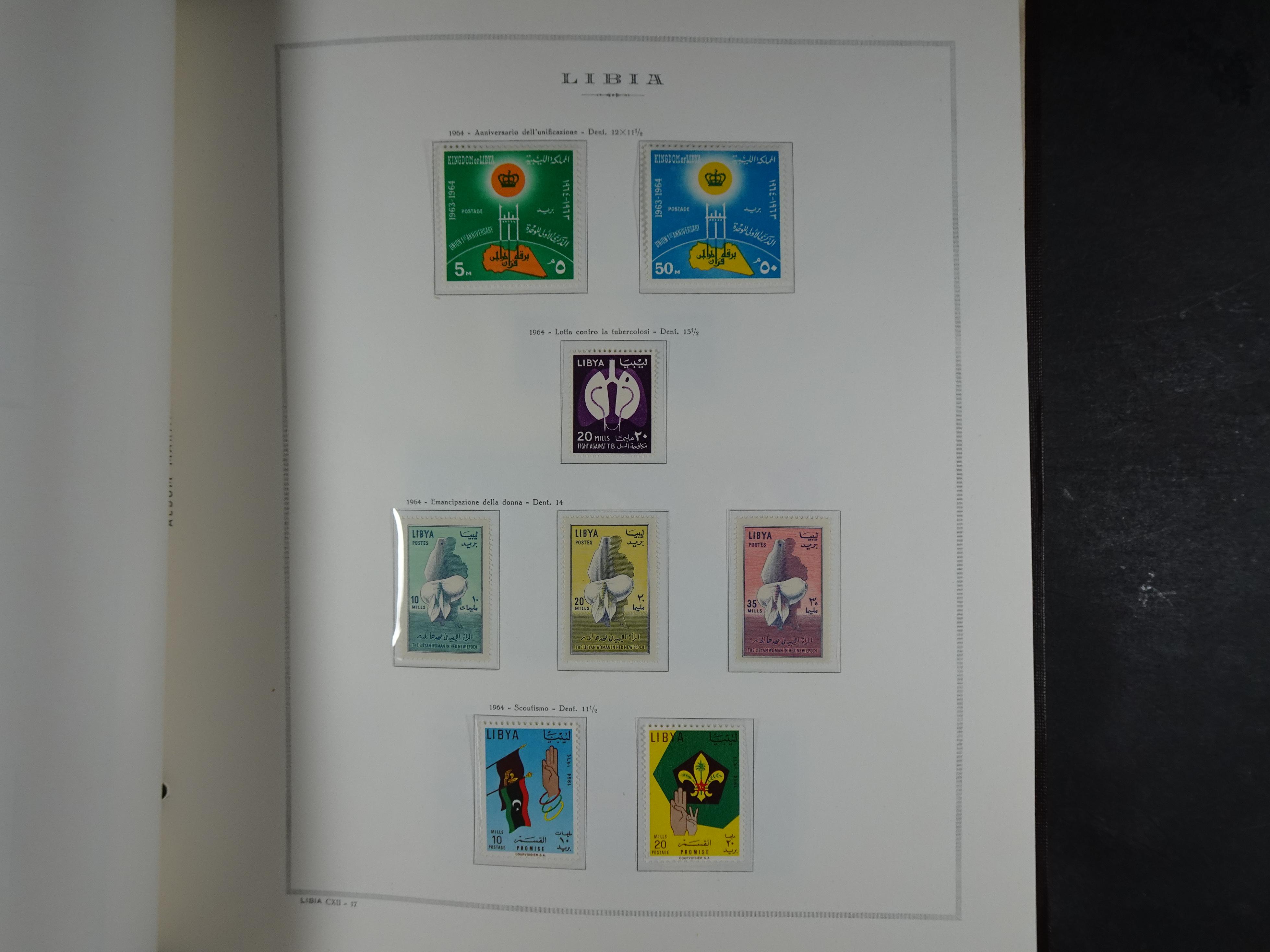 Bijna compleet verzameling Libië en Somalië vrijwel geheel postfris waar onder betere series erg schaars materiaal.  7