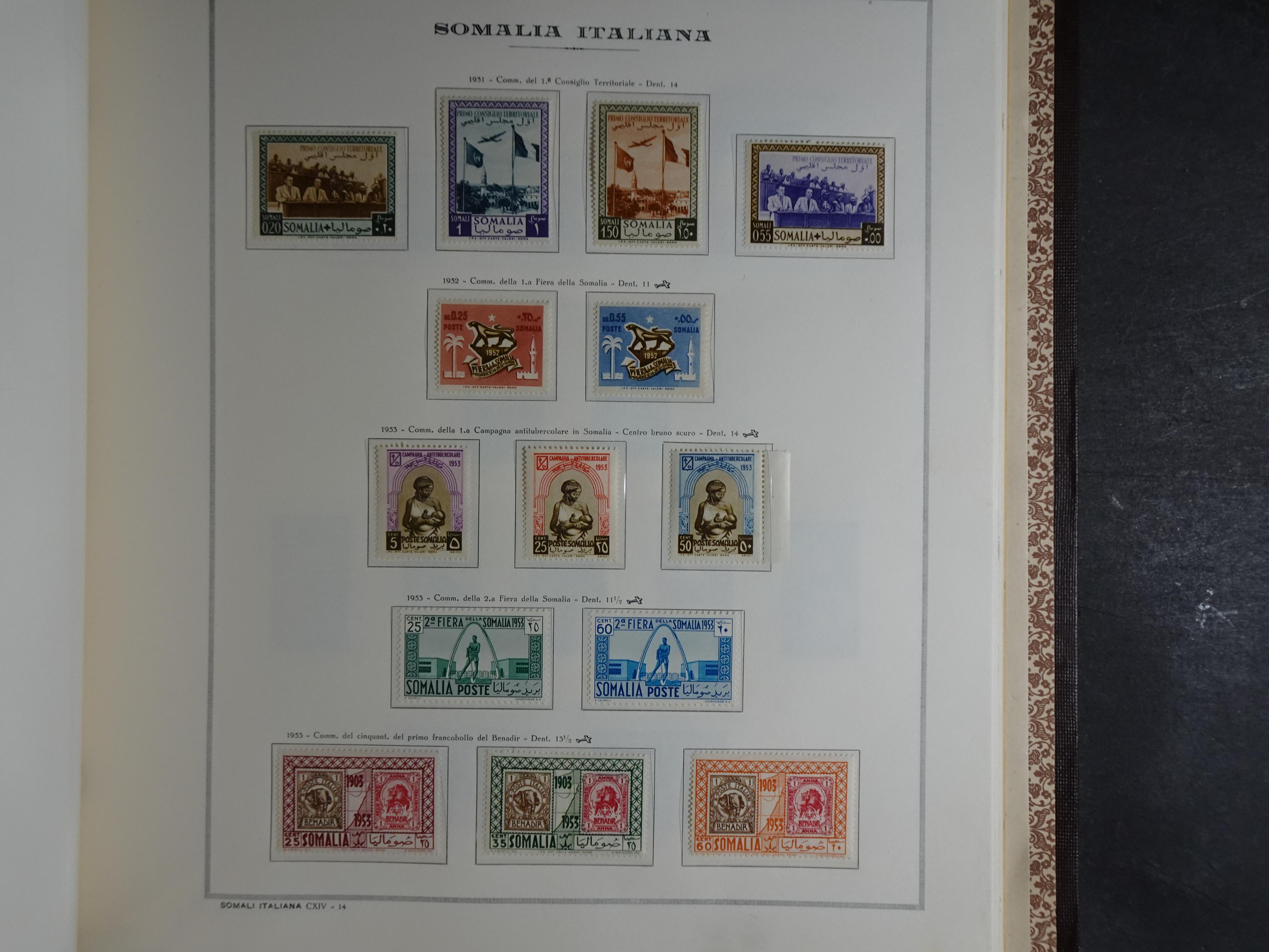 Bijna compleet verzameling Libië en Somalië vrijwel geheel postfris waar onder betere series erg schaars materiaal.  69