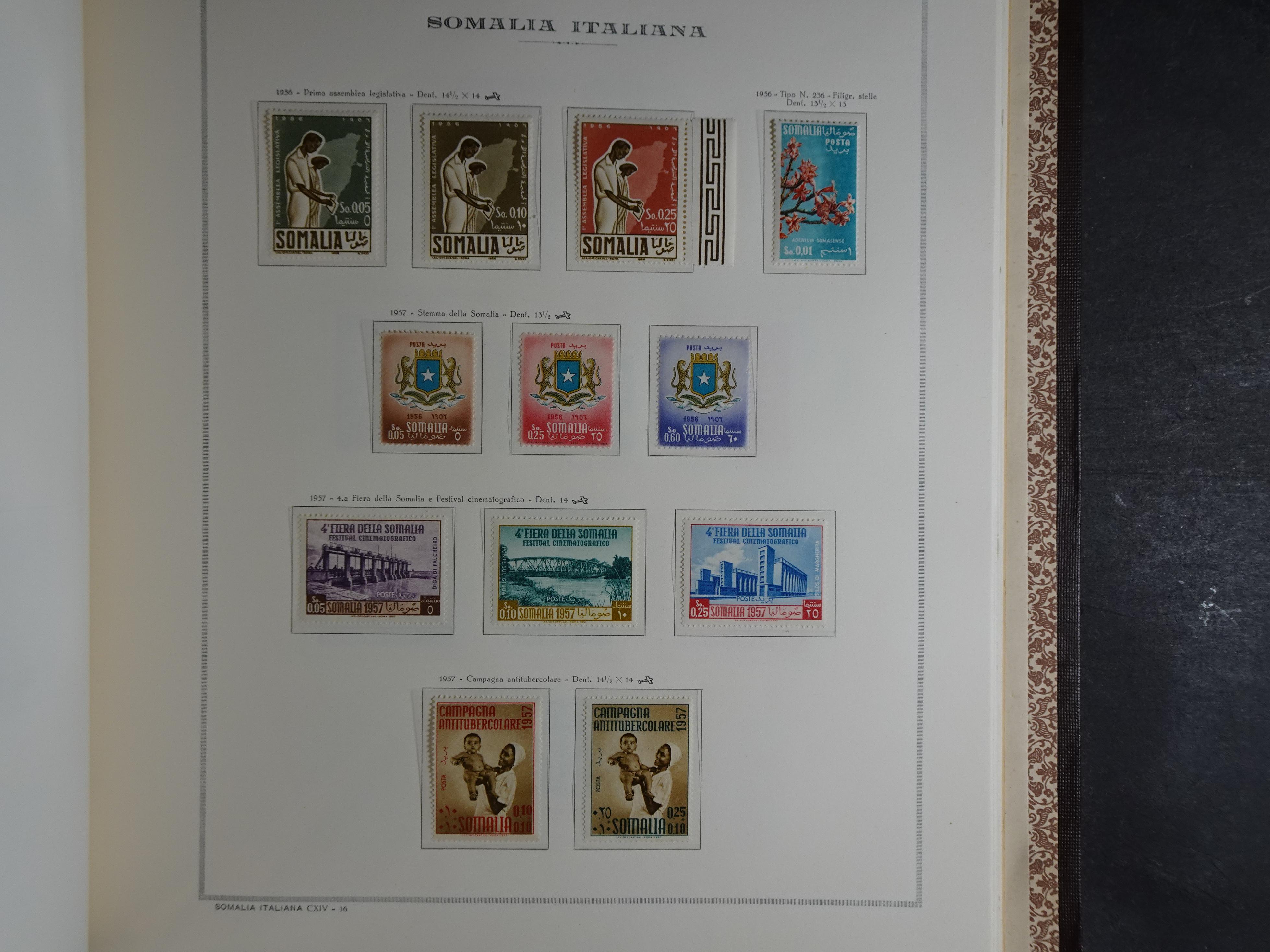 Bijna compleet verzameling Libië en Somalië vrijwel geheel postfris waar onder betere series erg schaars materiaal.  71