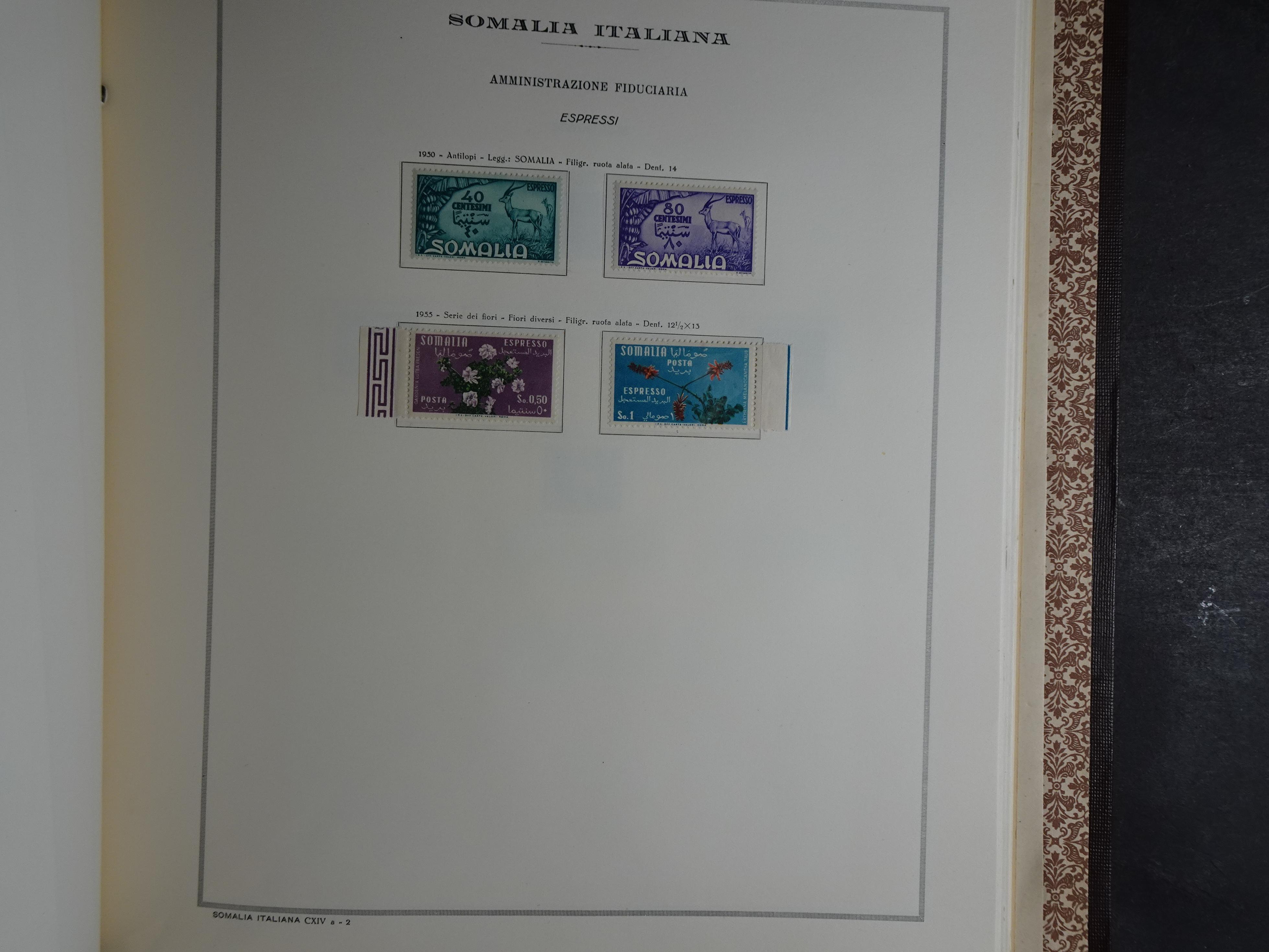 Bijna compleet verzameling Libië en Somalië vrijwel geheel postfris waar onder betere series erg schaars materiaal.  82