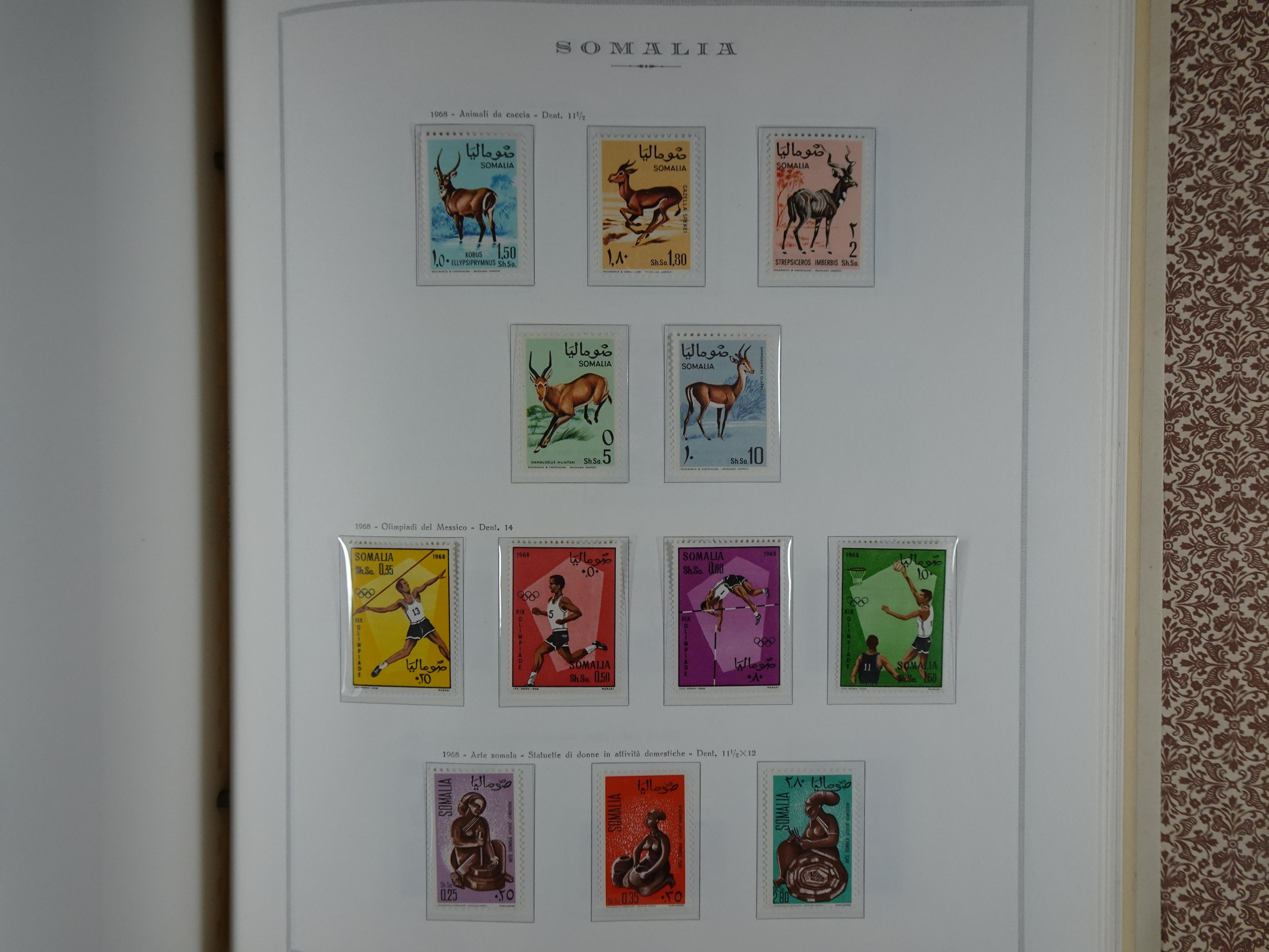 Bijna compleet verzameling Libië en Somalië vrijwel geheel postfris waar onder betere series erg schaars materiaal.  96