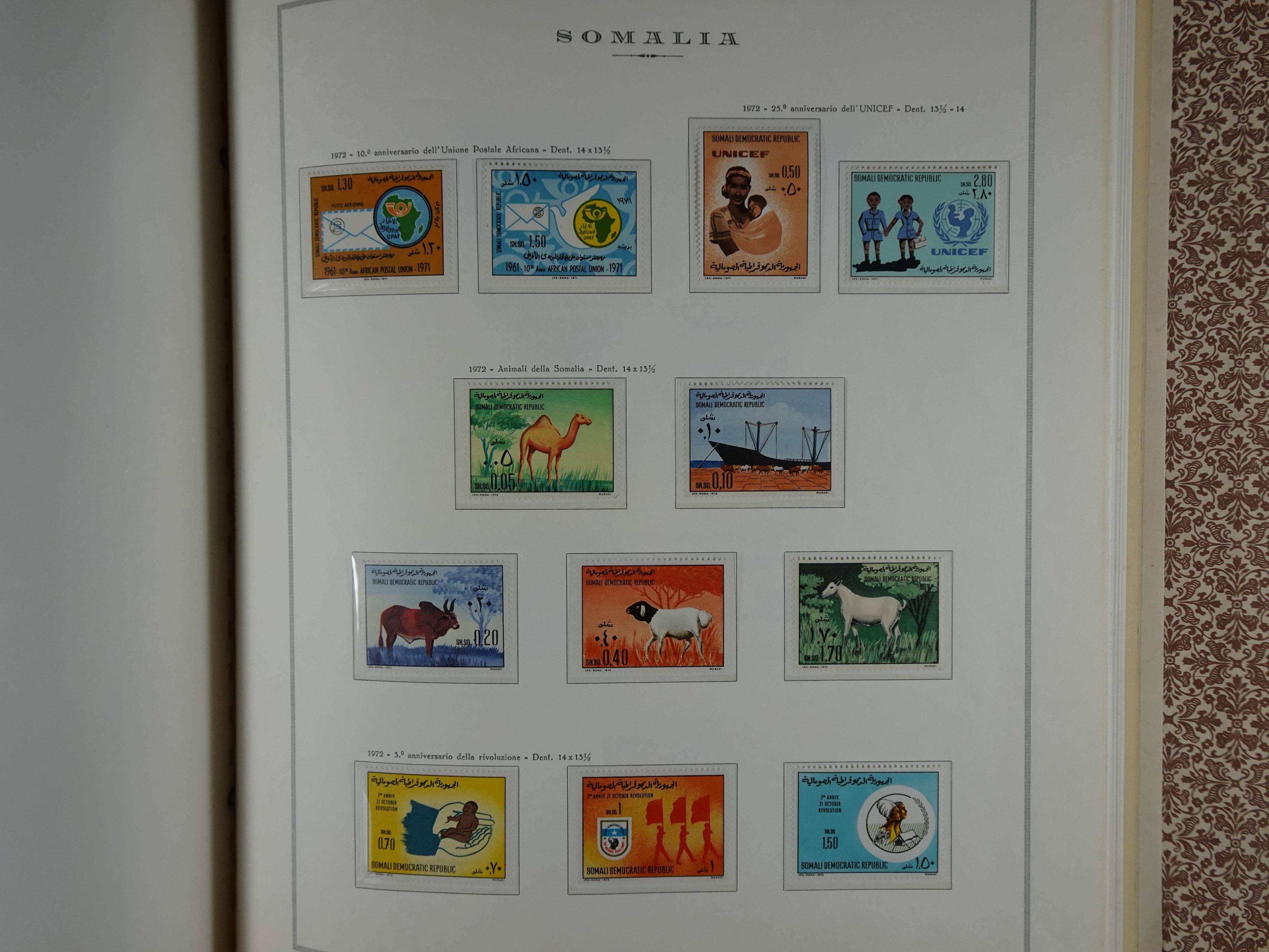 Bijna compleet verzameling Libië en Somalië vrijwel geheel postfris waar onder betere series erg schaars materiaal.  103