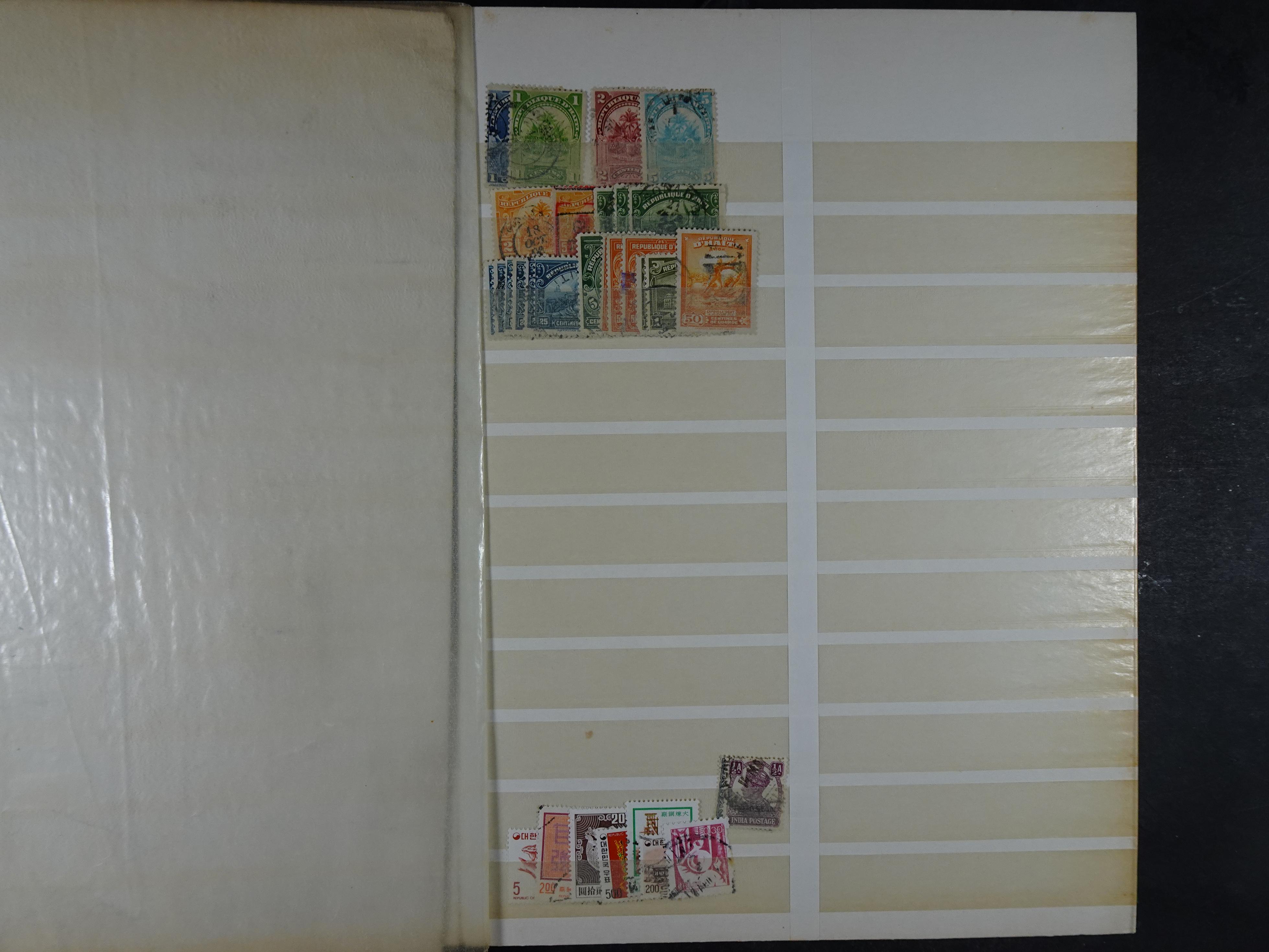 Goed gevulde stockboek wereld, veel Britse gebieden ( klassiek ) betere zegels en aardige stempel materiaal.  18