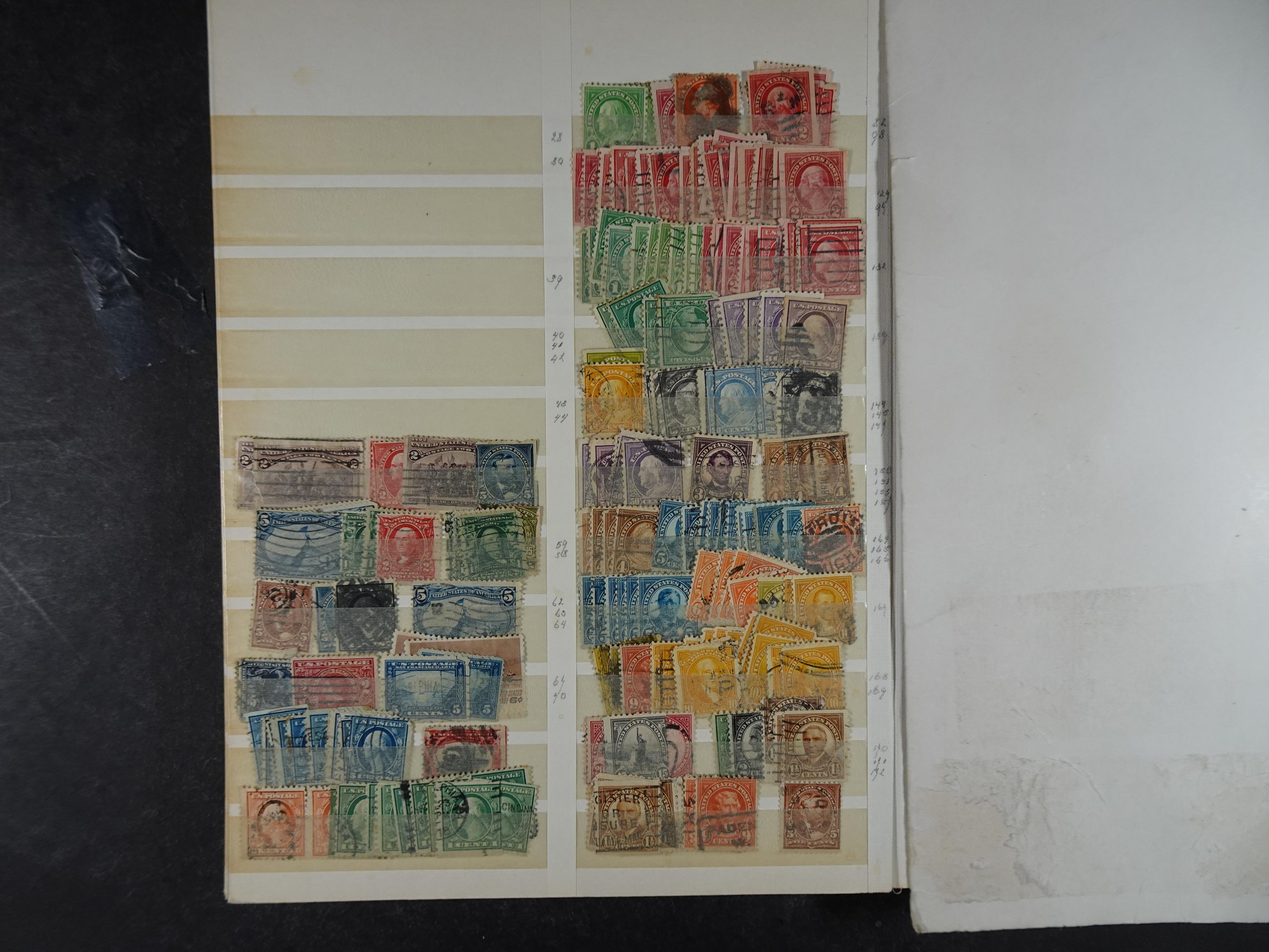 Goed gevulde stockboek wereld, veel Britse gebieden ( klassiek ) betere zegels en aardige stempel materiaal.  23