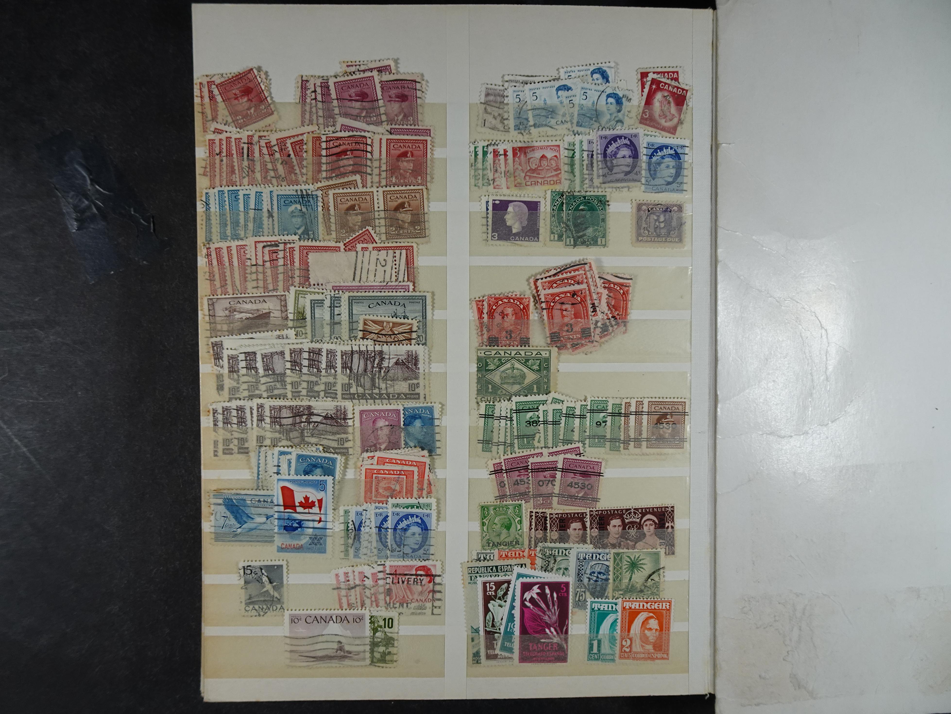 Goed gevulde stockboek wereld, veel Britse gebieden ( klassiek ) betere zegels en aardige stempel materiaal.  29