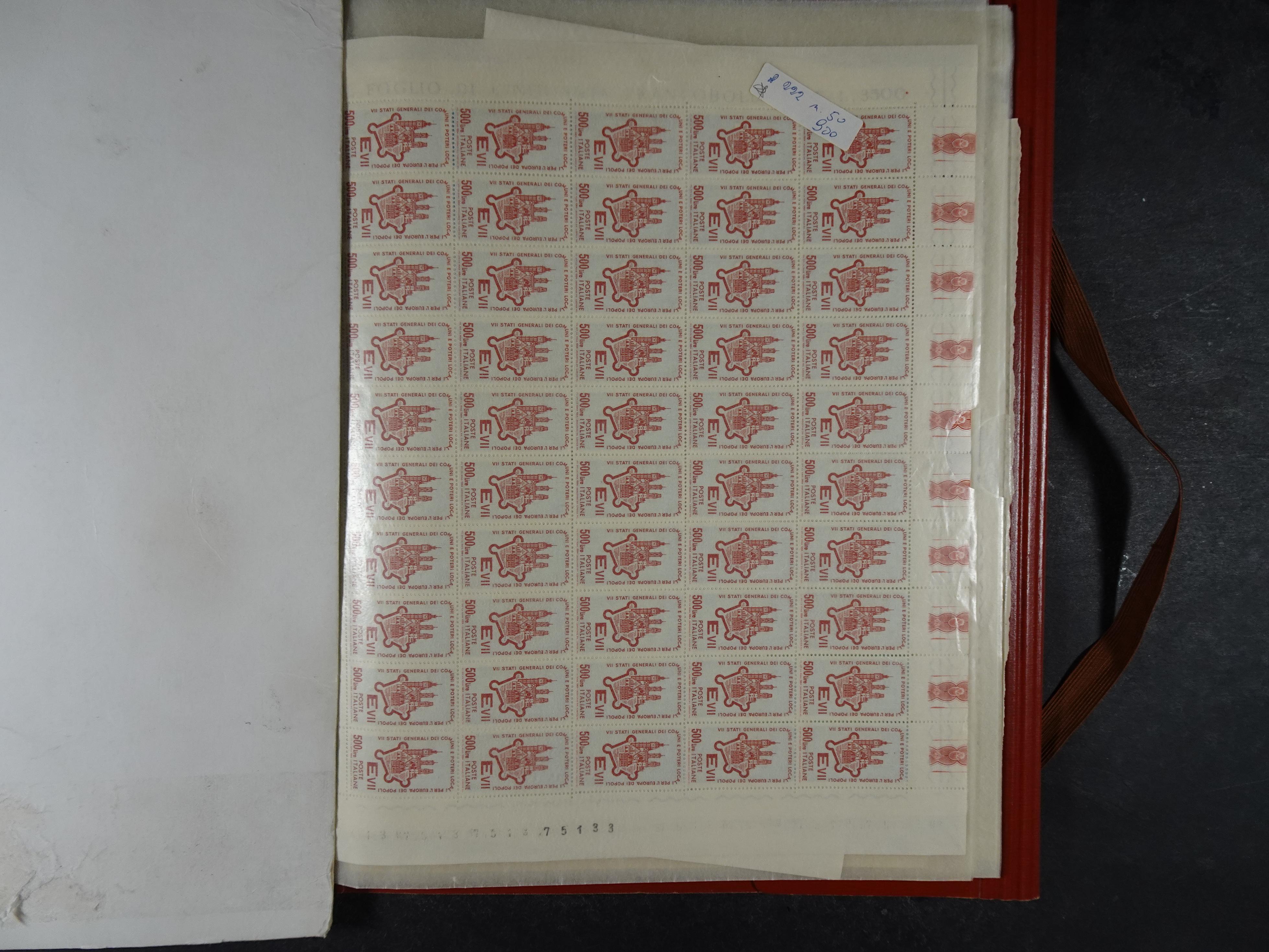 Giga partij postfris materiaal engros materiaal, vellen, veldelen etc. Zeer hoge cat waarde. 53