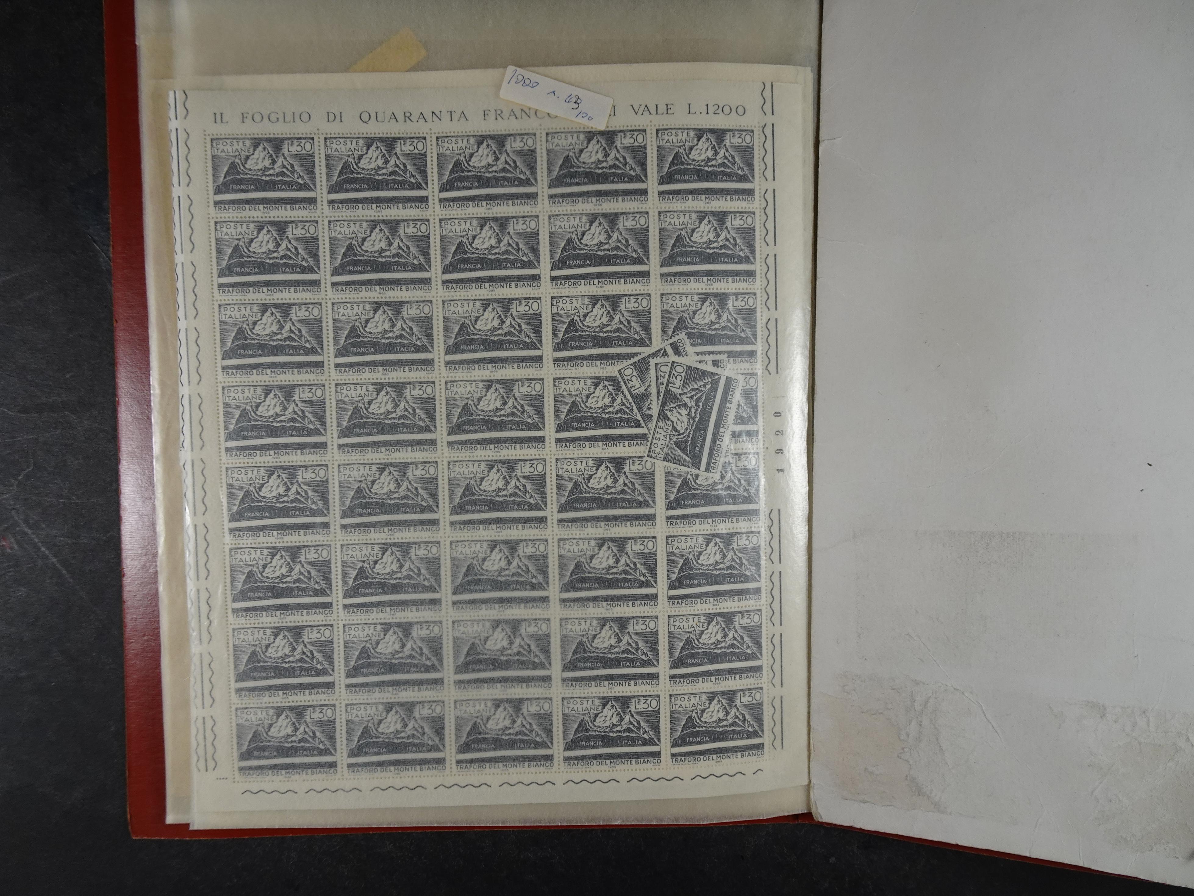 Giga partij postfris materiaal engros materiaal, vellen, veldelen etc. Zeer hoge cat waarde. 61