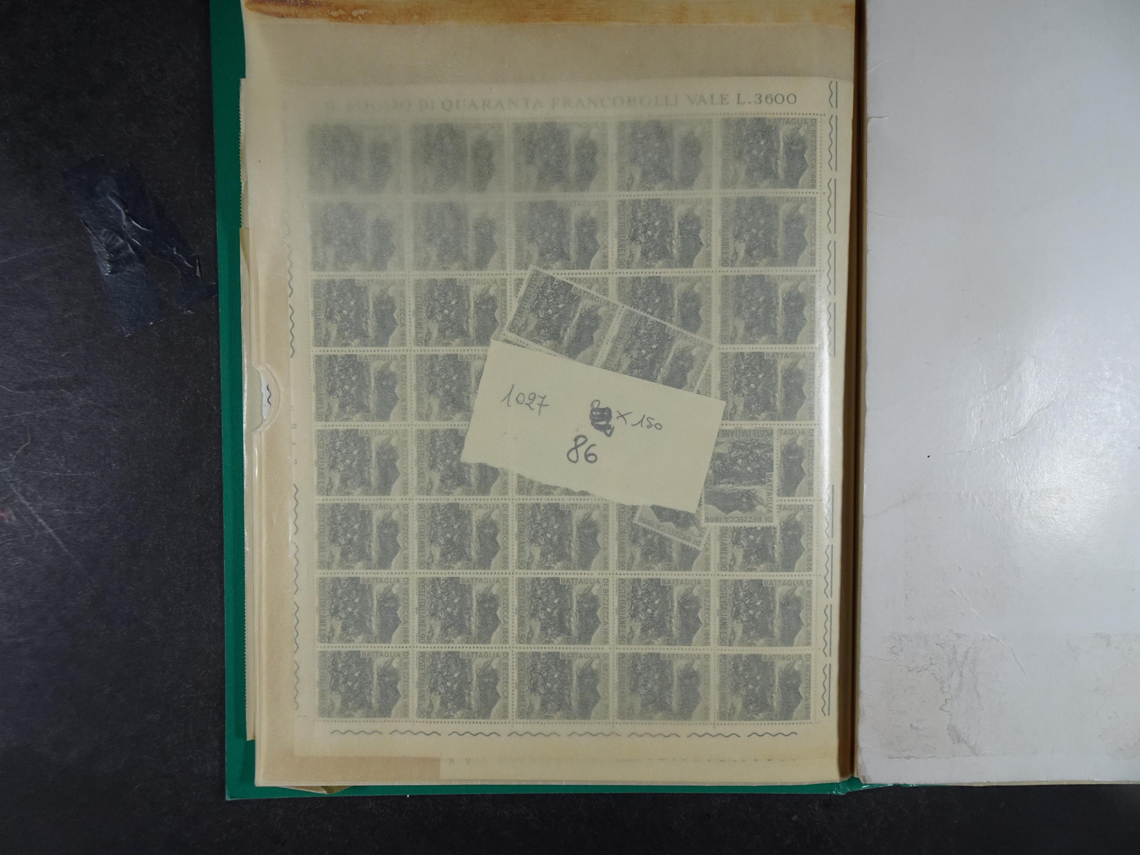 Giga partij postfris materiaal engros materiaal, vellen, veldelen etc. Zeer hoge cat waarde. 74