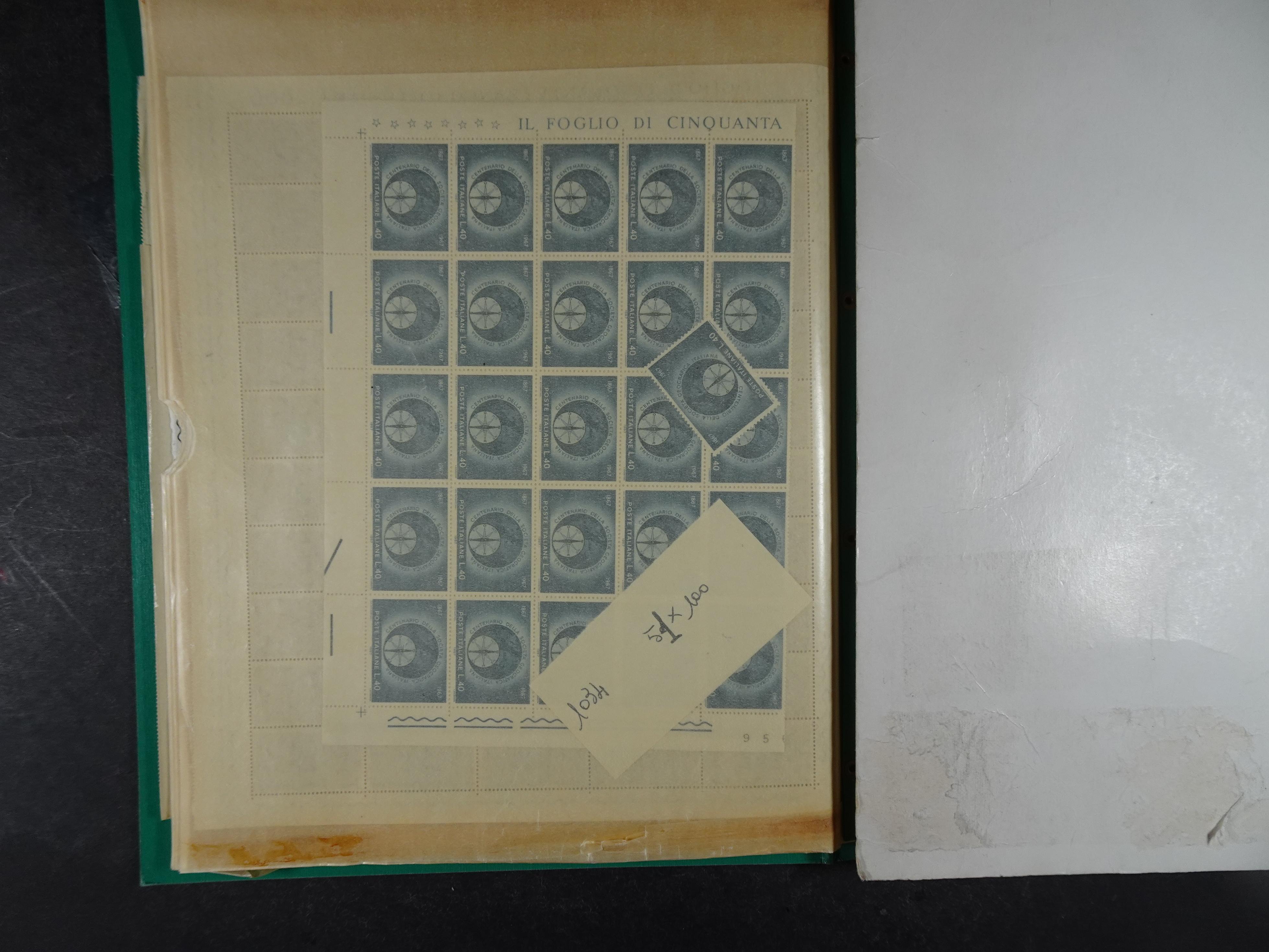 Giga partij postfris materiaal engros materiaal, vellen, veldelen etc. Zeer hoge cat waarde. 79