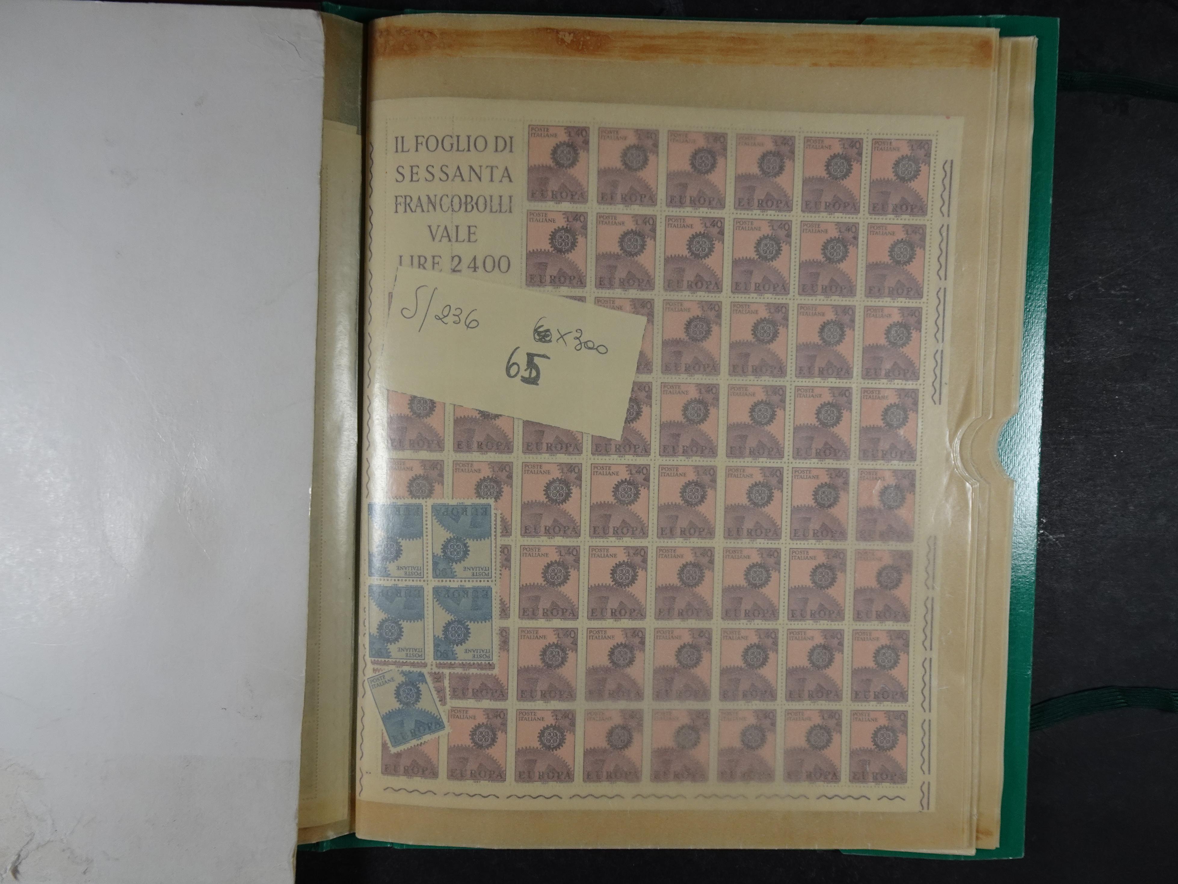 Giga partij postfris materiaal engros materiaal, vellen, veldelen etc. Zeer hoge cat waarde. 82