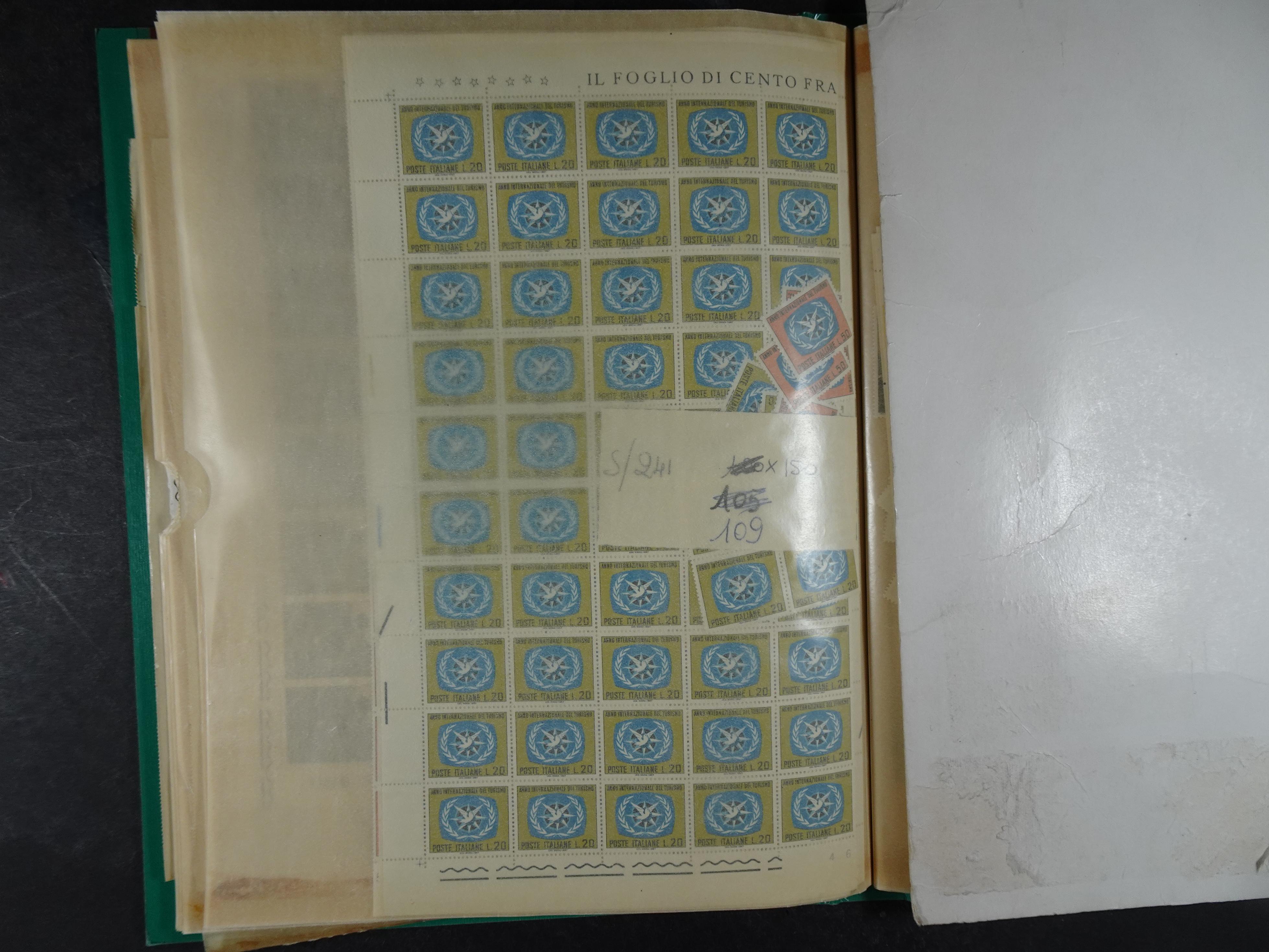 Giga partij postfris materiaal engros materiaal, vellen, veldelen etc. Zeer hoge cat waarde. 93