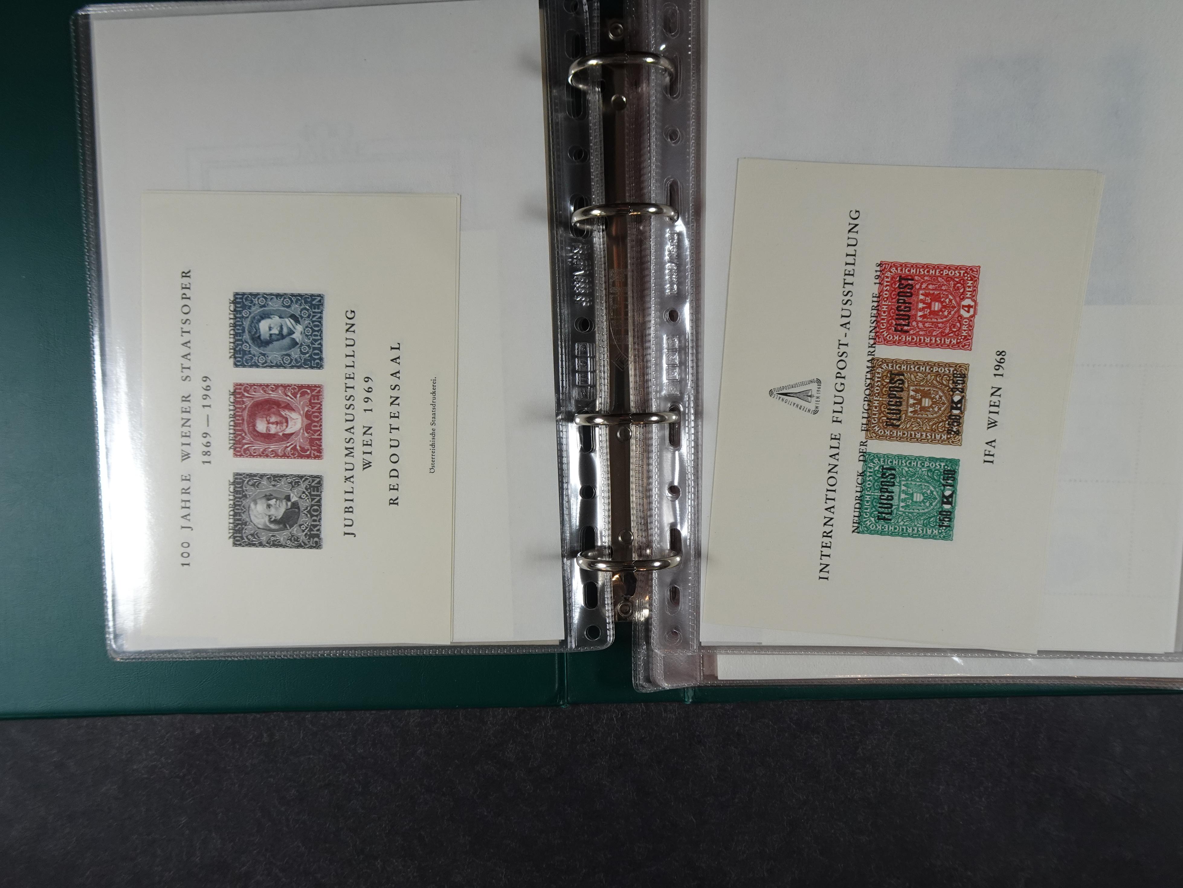 Doos postfrisse materiaal. 
Enorme hoeveelheid onder andere Joegoslavië. Liechtenstein. Etc.
Koopje. 6