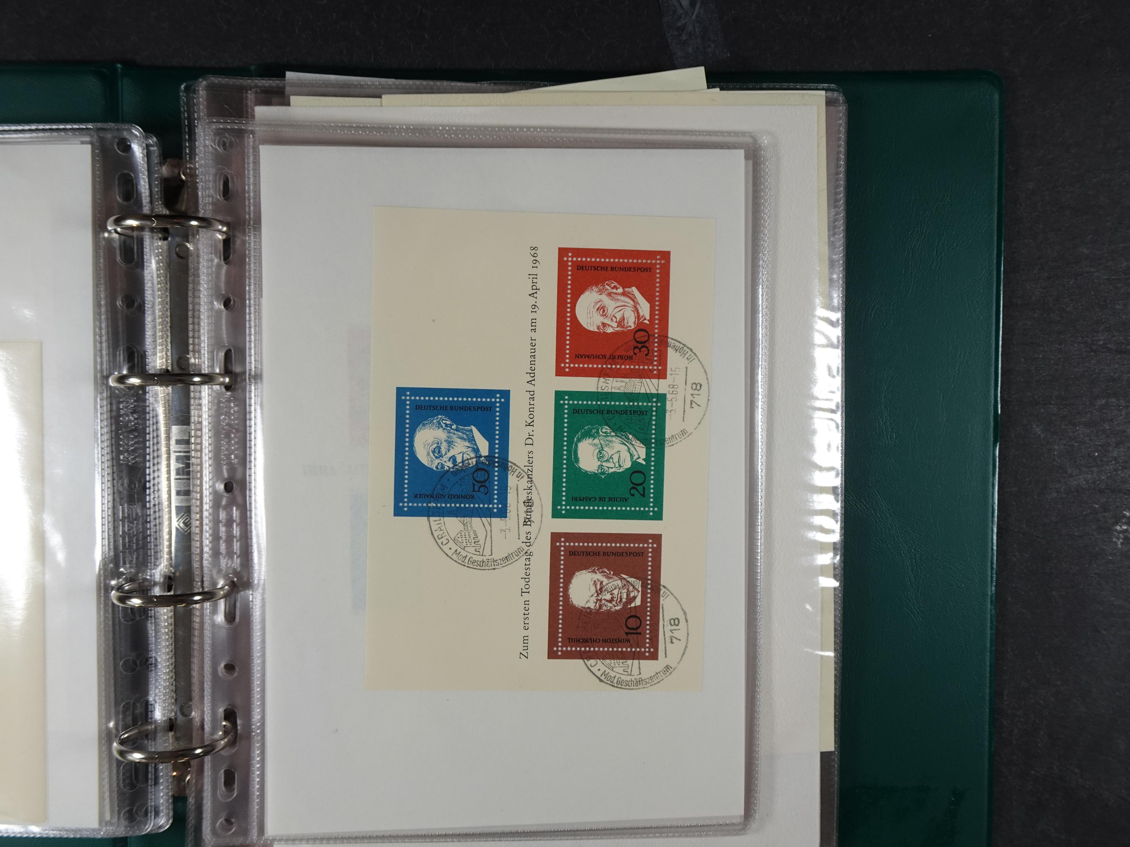 Doos postfrisse materiaal. 
Enorme hoeveelheid onder andere Joegoslavië. Liechtenstein. Etc.
Koopje. 10