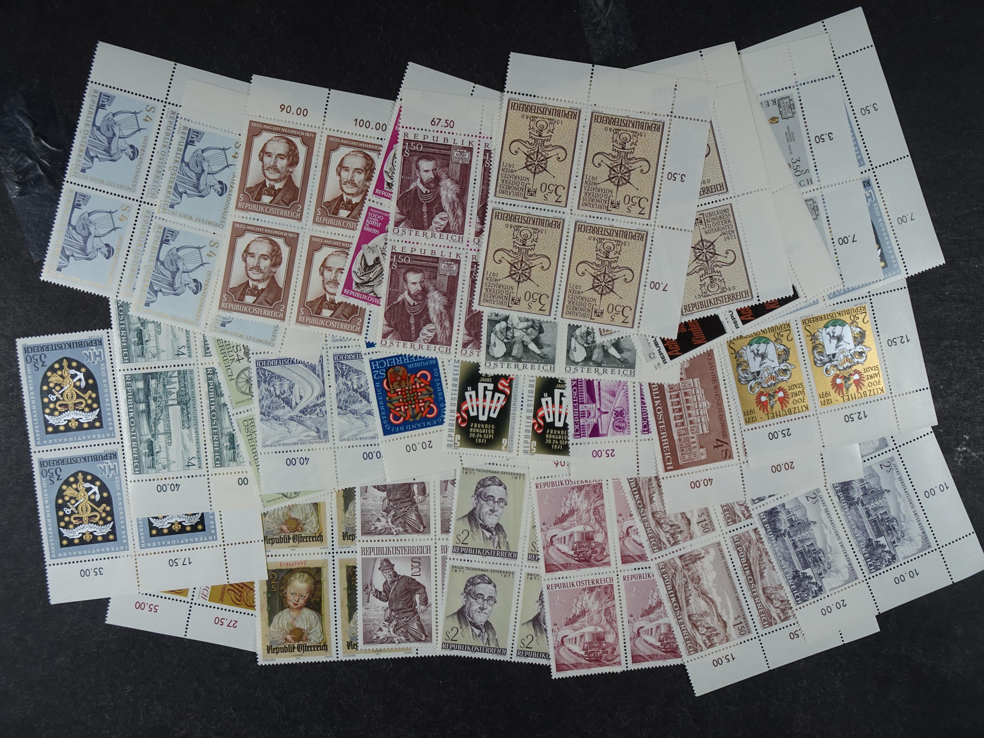 Doos postfrisse materiaal. 
Enorme hoeveelheid onder andere Joegoslavië. Liechtenstein. Etc.
Koopje. 67