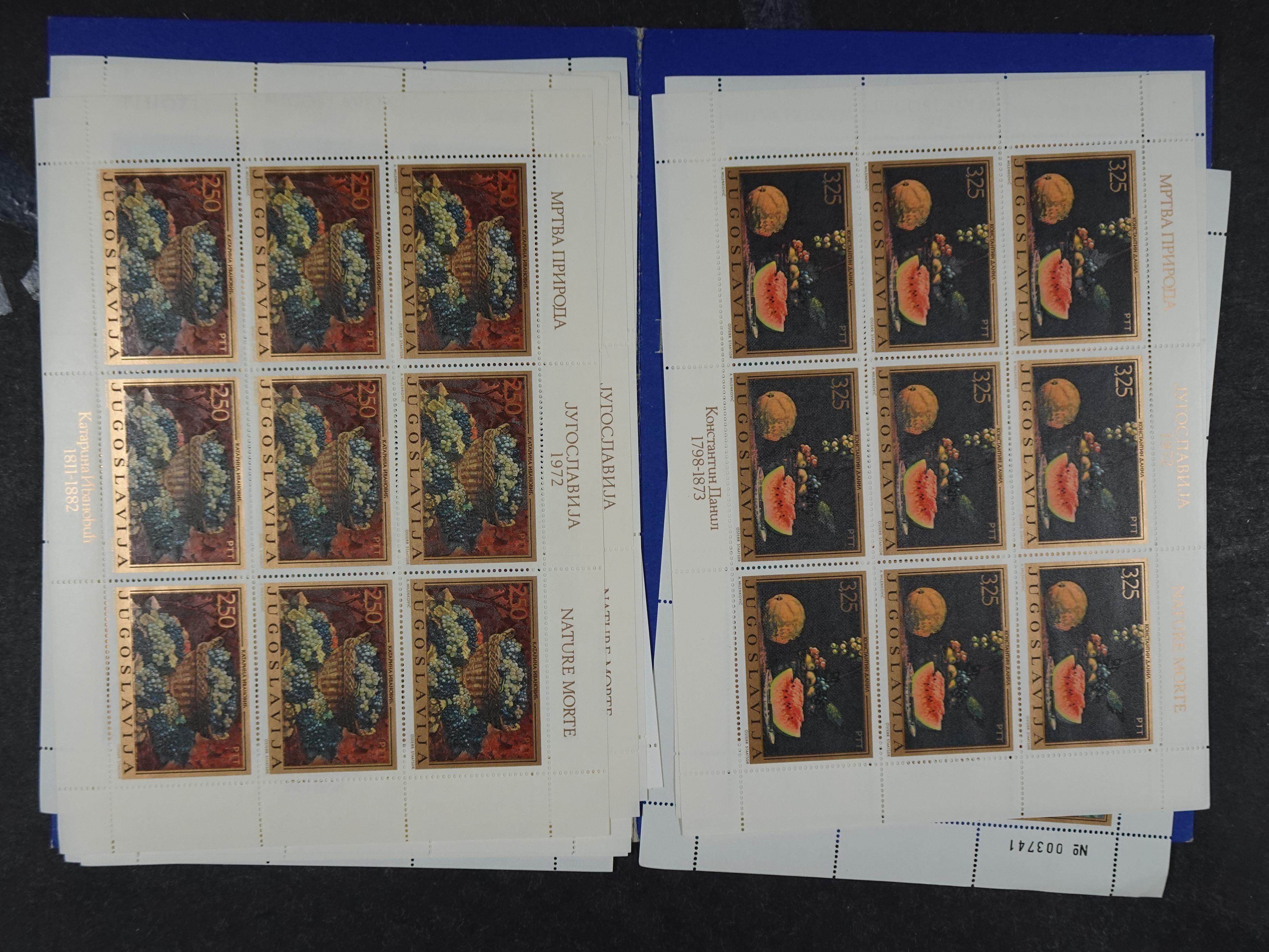 Doos postfrisse materiaal. 
Enorme hoeveelheid onder andere Joegoslavië. Liechtenstein. Etc.
Koopje. 88