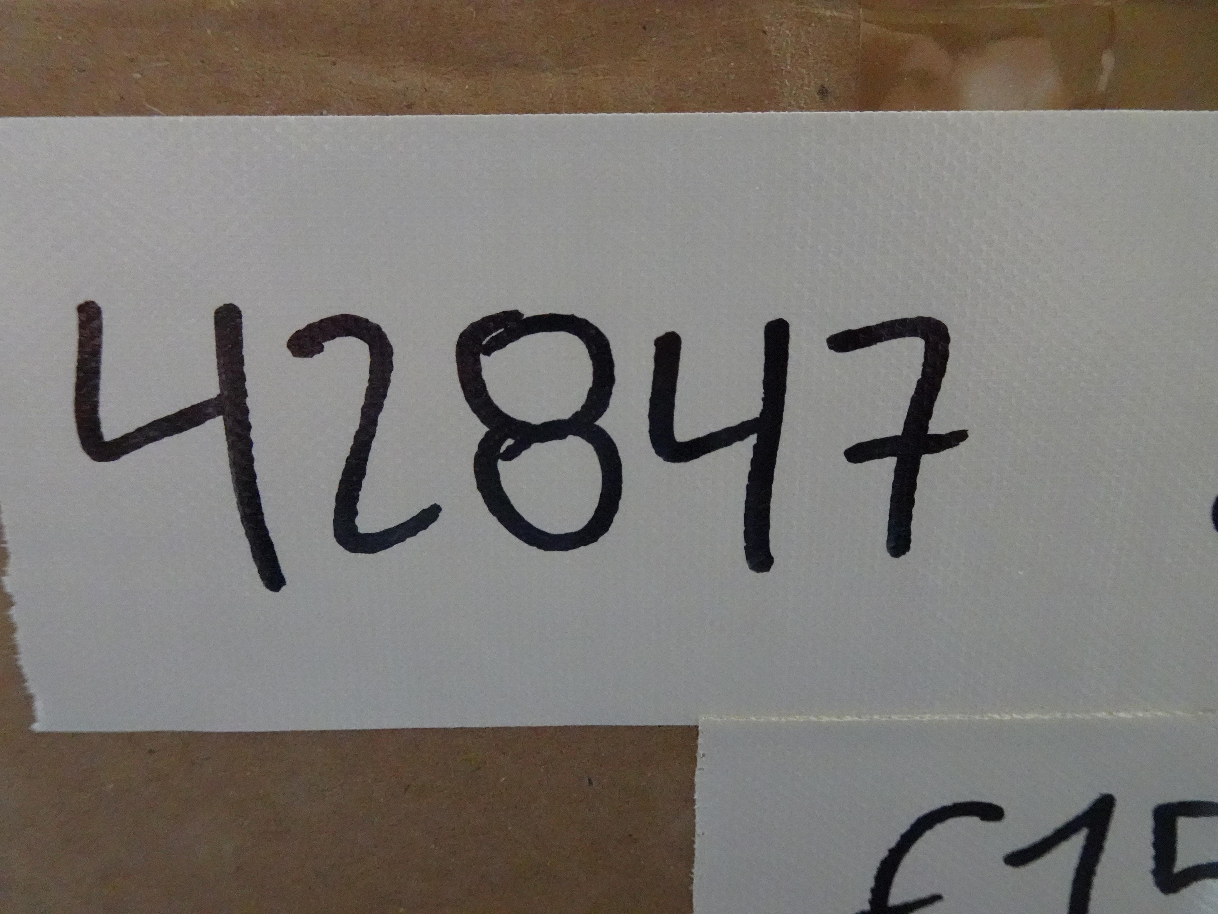 Giga partij fraai materiaal, waar onder veel port SHS, om uit te zoeken.
Duizenden zegels, los.
Hoge cat waarde. 39